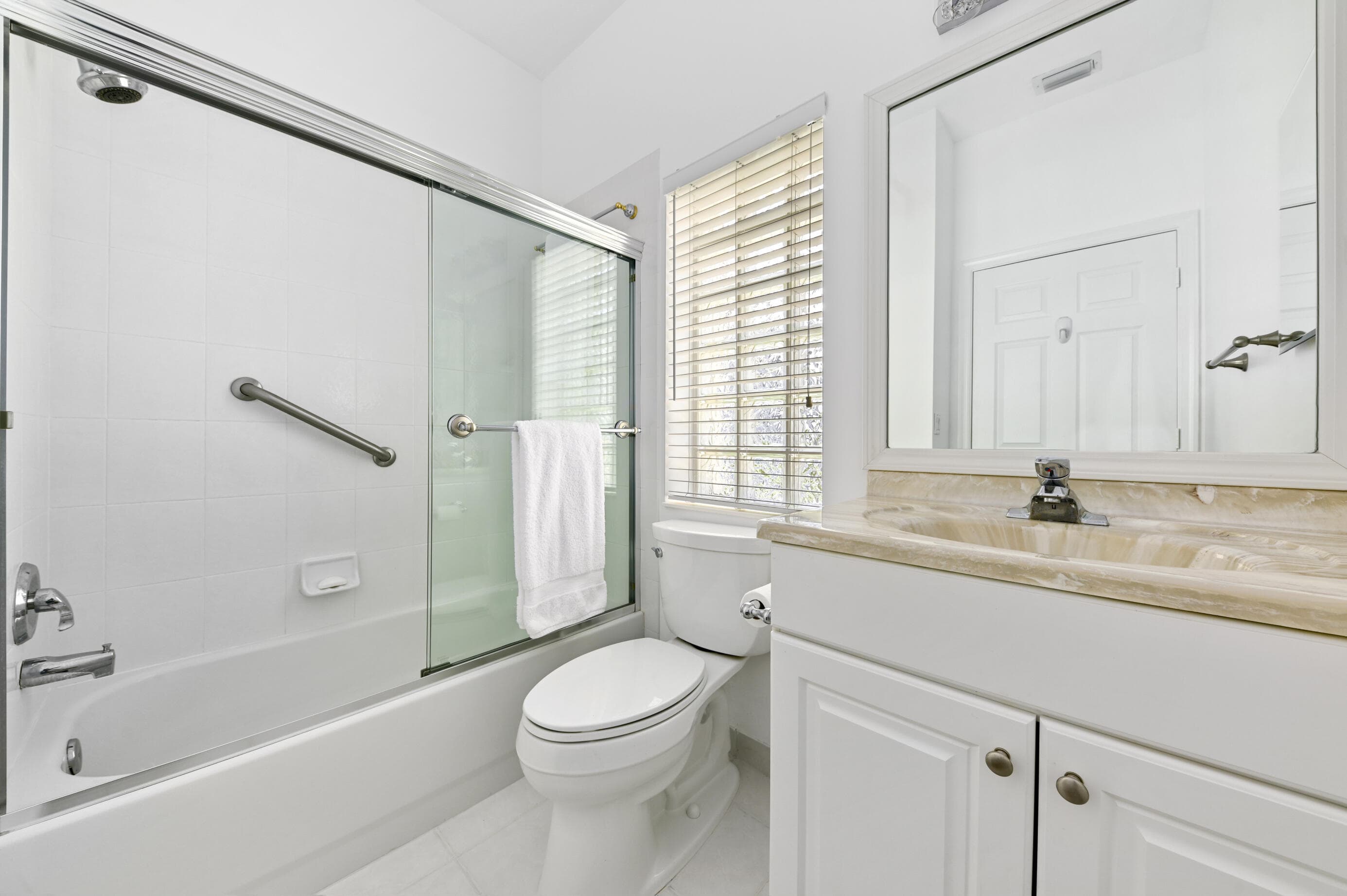 9142 Bay Point Circle, West Palm Beach, FL 33411 — photo 16 of 24