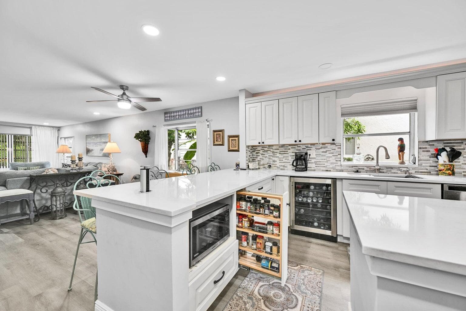 5759 Phoenix Palm Court C, Delray Beach, FL 33484 — photo 9 of 44