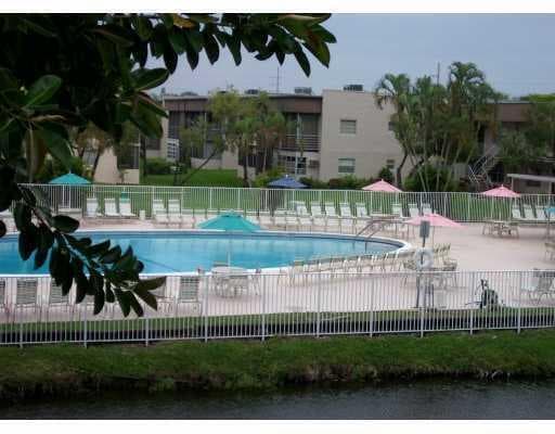 805 Flanders Q 805, Delray Beach, FL 33484 — photo 30 of 41