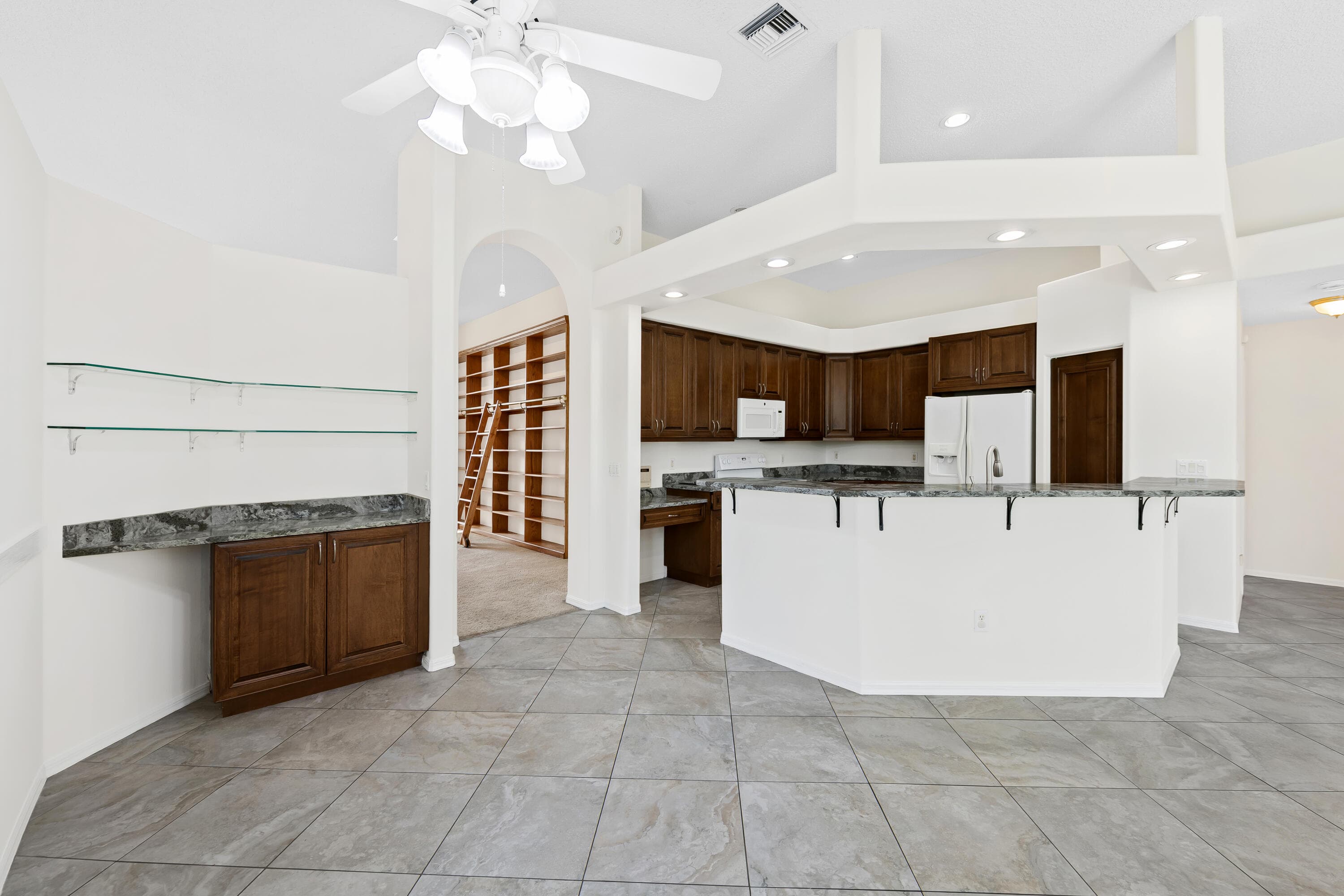 2730 Tecumseh Drive, West Palm Beach, FL 33409 — photo 23 of 49