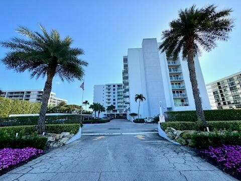 3450 S Ocean Boulevard 121, Palm Beach, FL 33480 — photo 37 of 41
