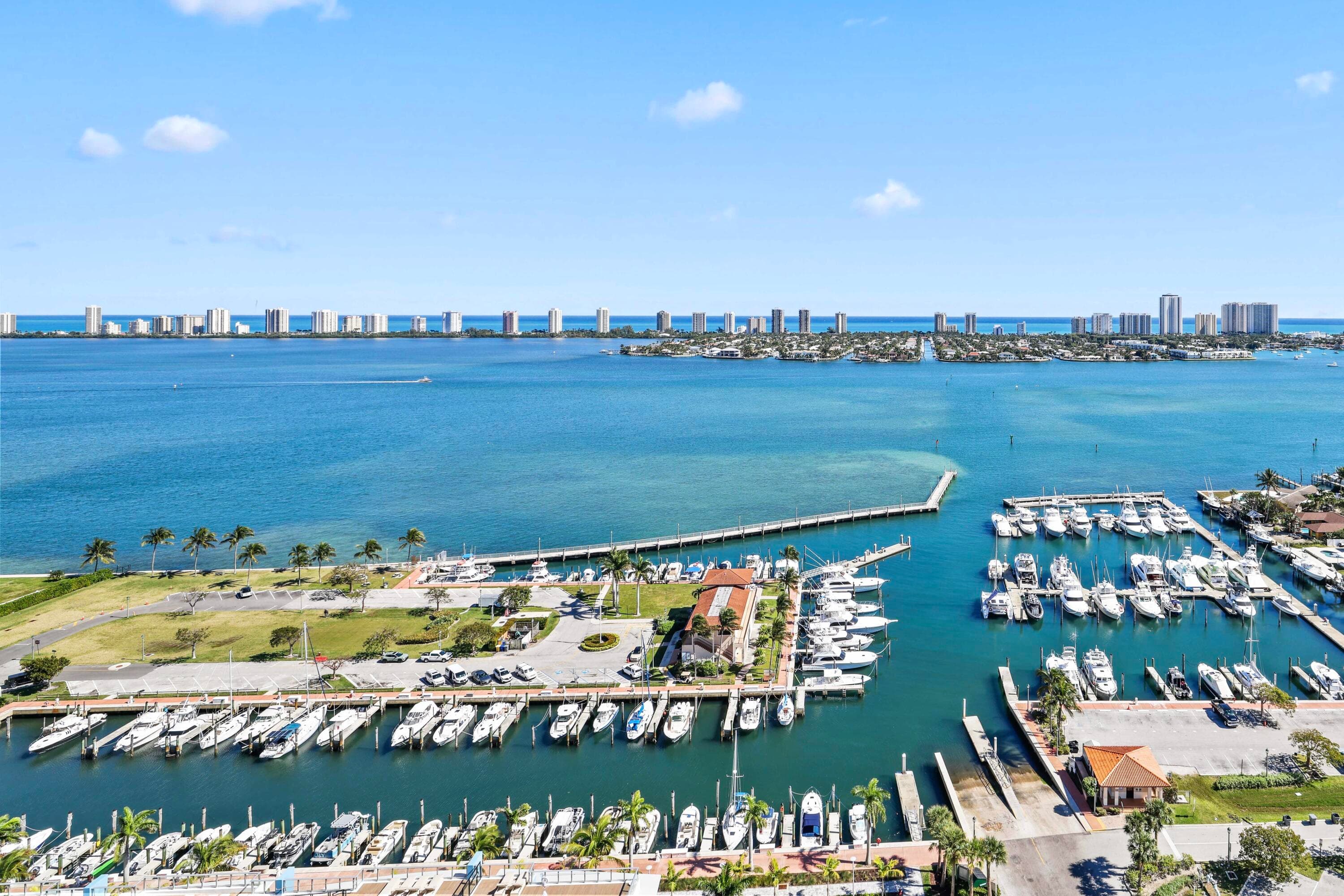 220 Lake Shore Drive 2112, Lake Park, FL 33403 — photo 27 of 34