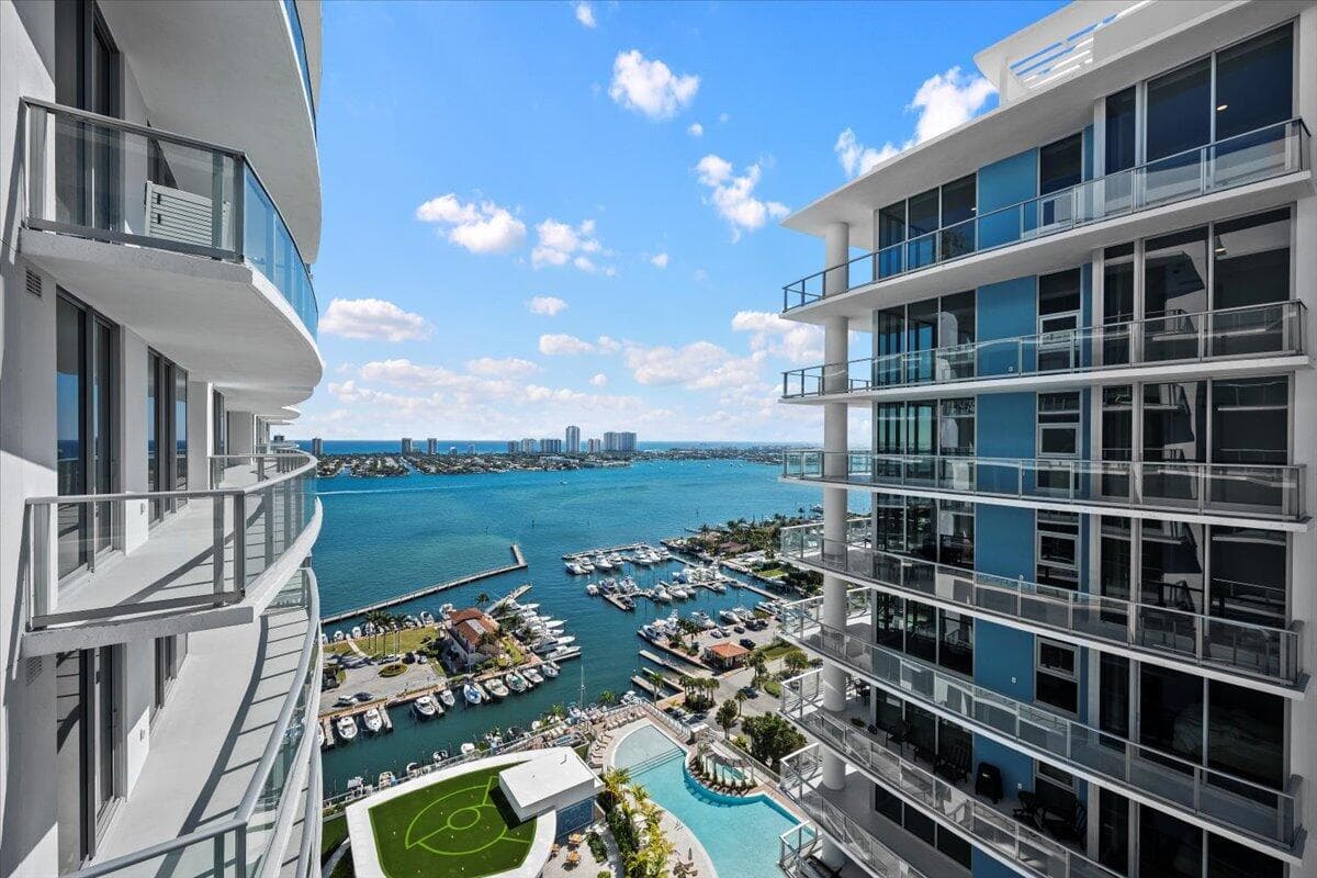 220 Lake Shore Drive 2223, Lake Park, FL 33403 — photo 17 of 62