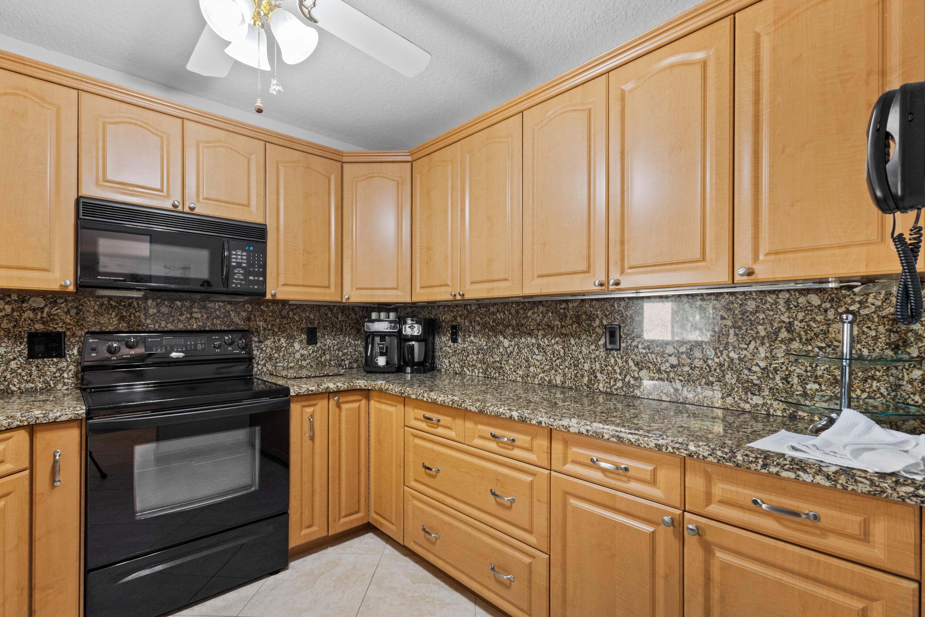 4532 Carambola Circle 27273, Coconut Creek, FL 33066 — photo 8 of 20