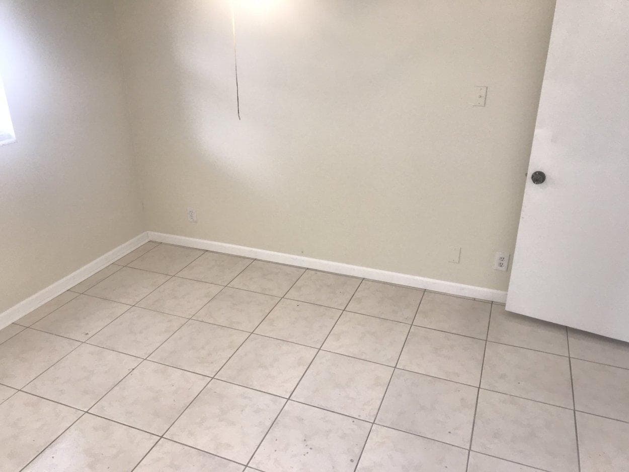5320 Harriet Place, West Palm Beach, FL 33407 — photo 13 of 22