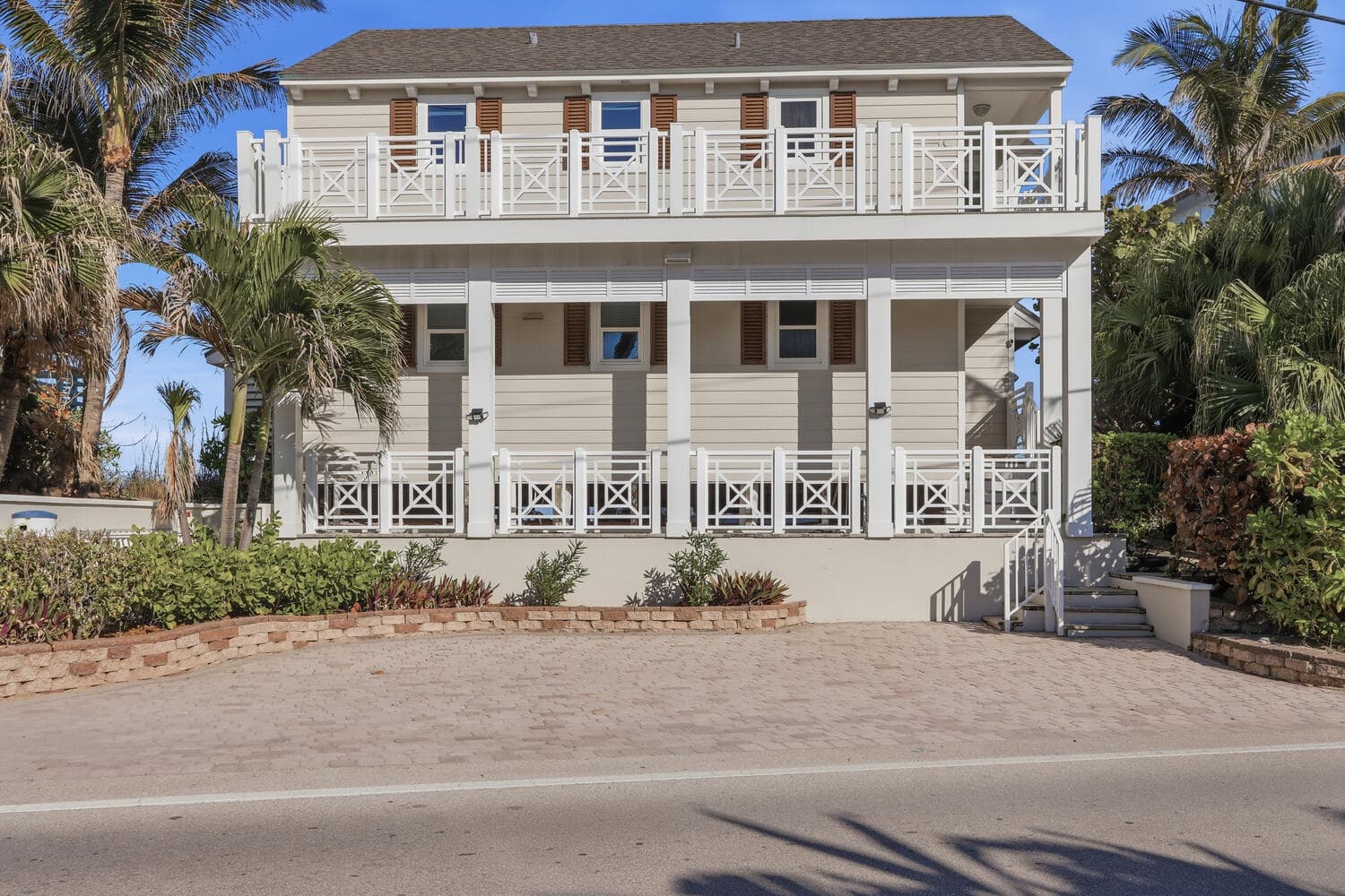 1031 SE Macarthur Boulevard, Stuart, FL 34996 — photo 4 of 73