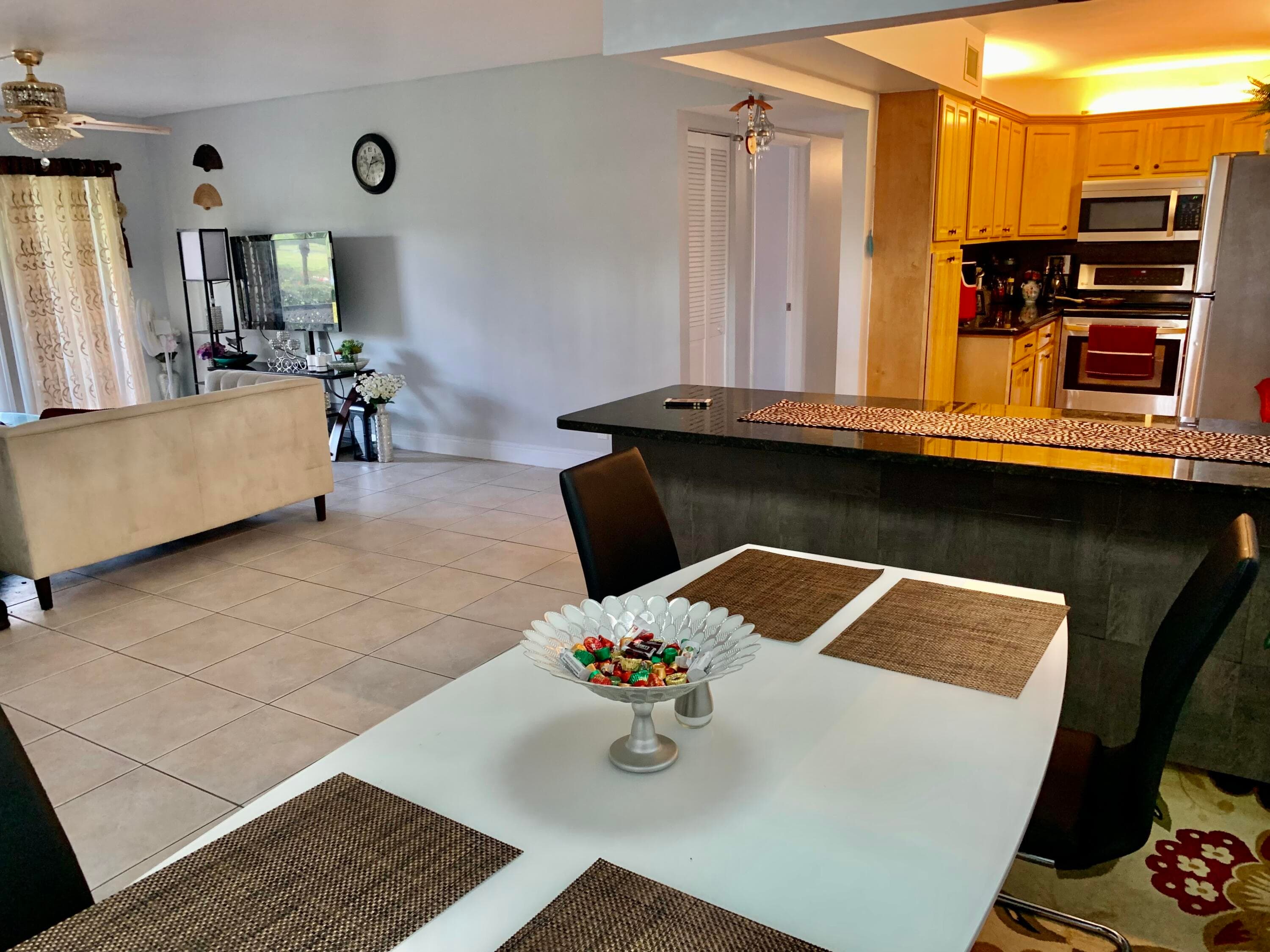 1116 Green Pine Boulevard G1, West Palm Beach, FL 33409 — photo 4 of 22