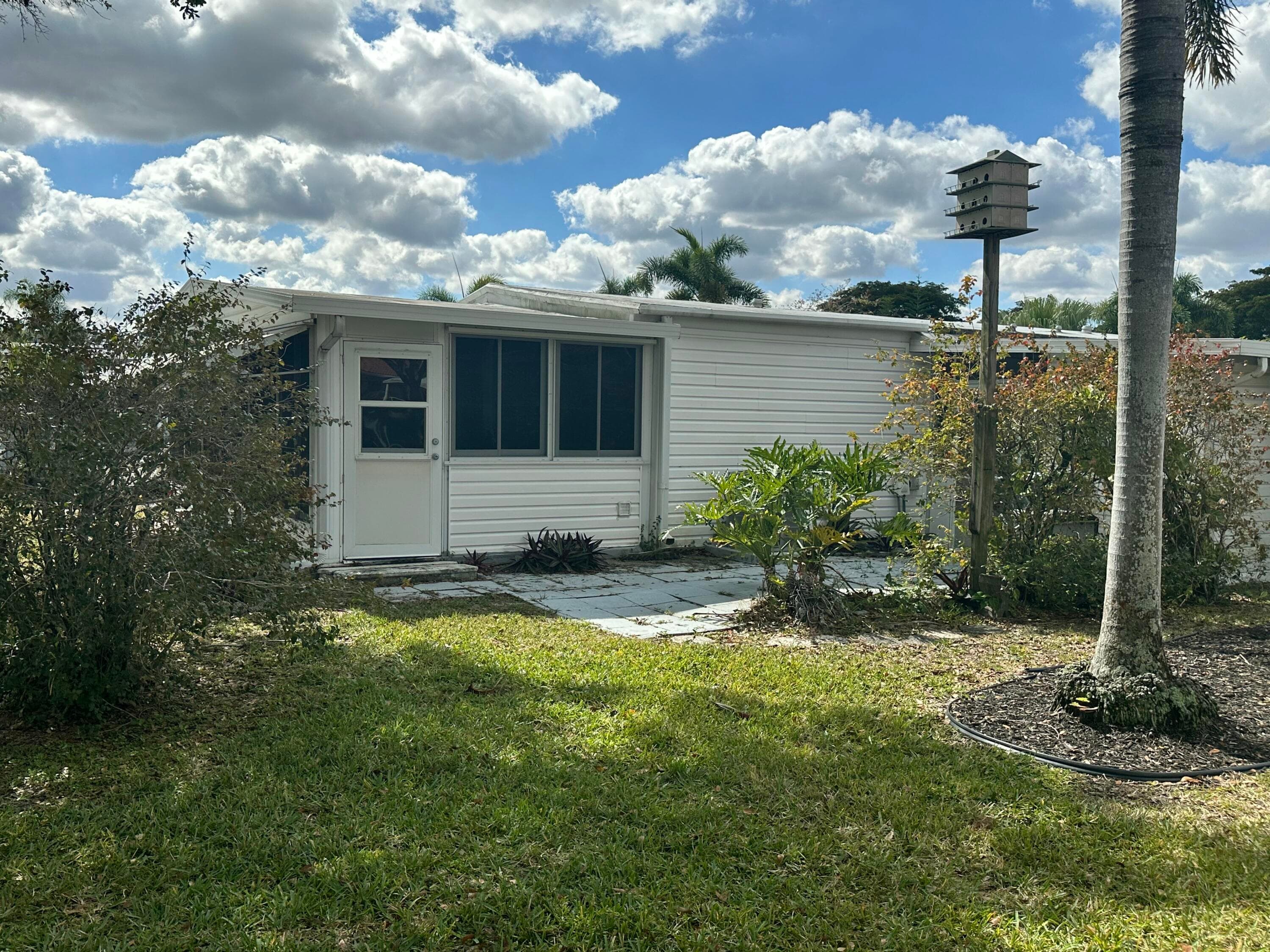 8261 E Club Road, Boca Raton, FL 33433 — photo 9 of 32