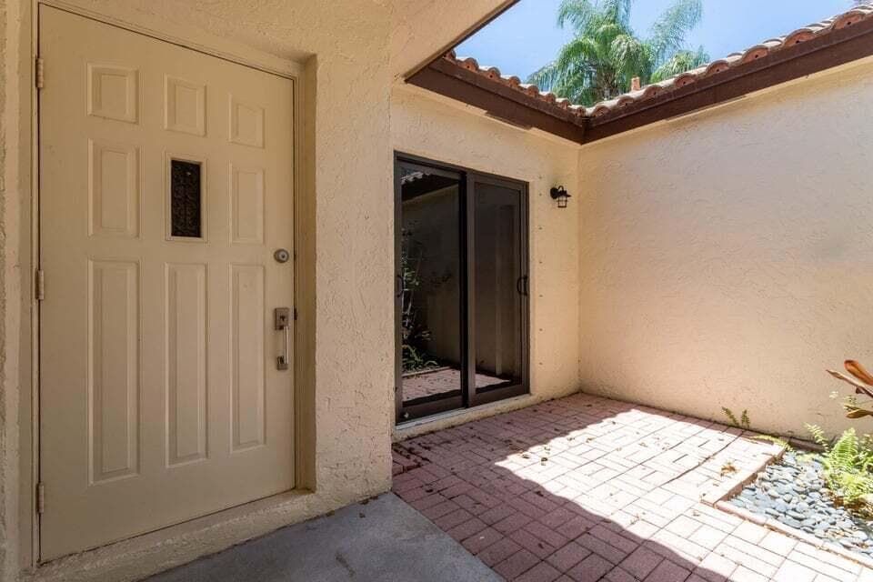 3113 Kingswood Terrace, Boca Raton, FL 33431 — photo 2 of 23