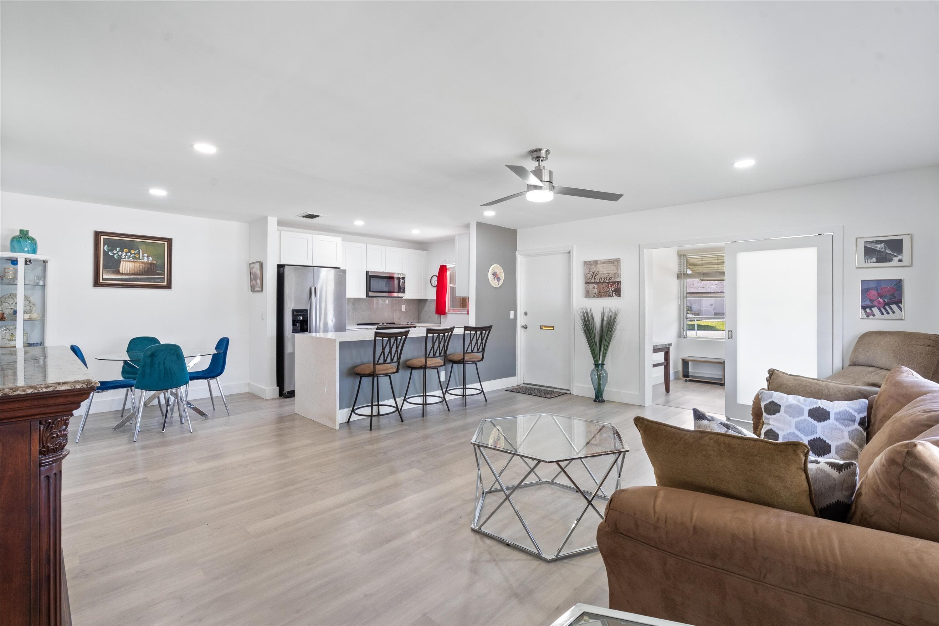1022 Circle Drive A, Delray Beach, FL 33445 — photo 5 of 25