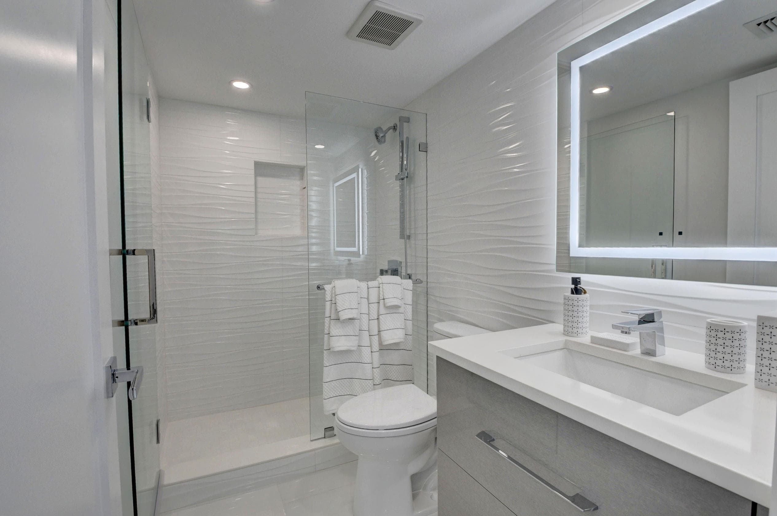 7847 Lakeside Boulevard 1063, Boca Raton, FL 33434 — photo 13 of 40