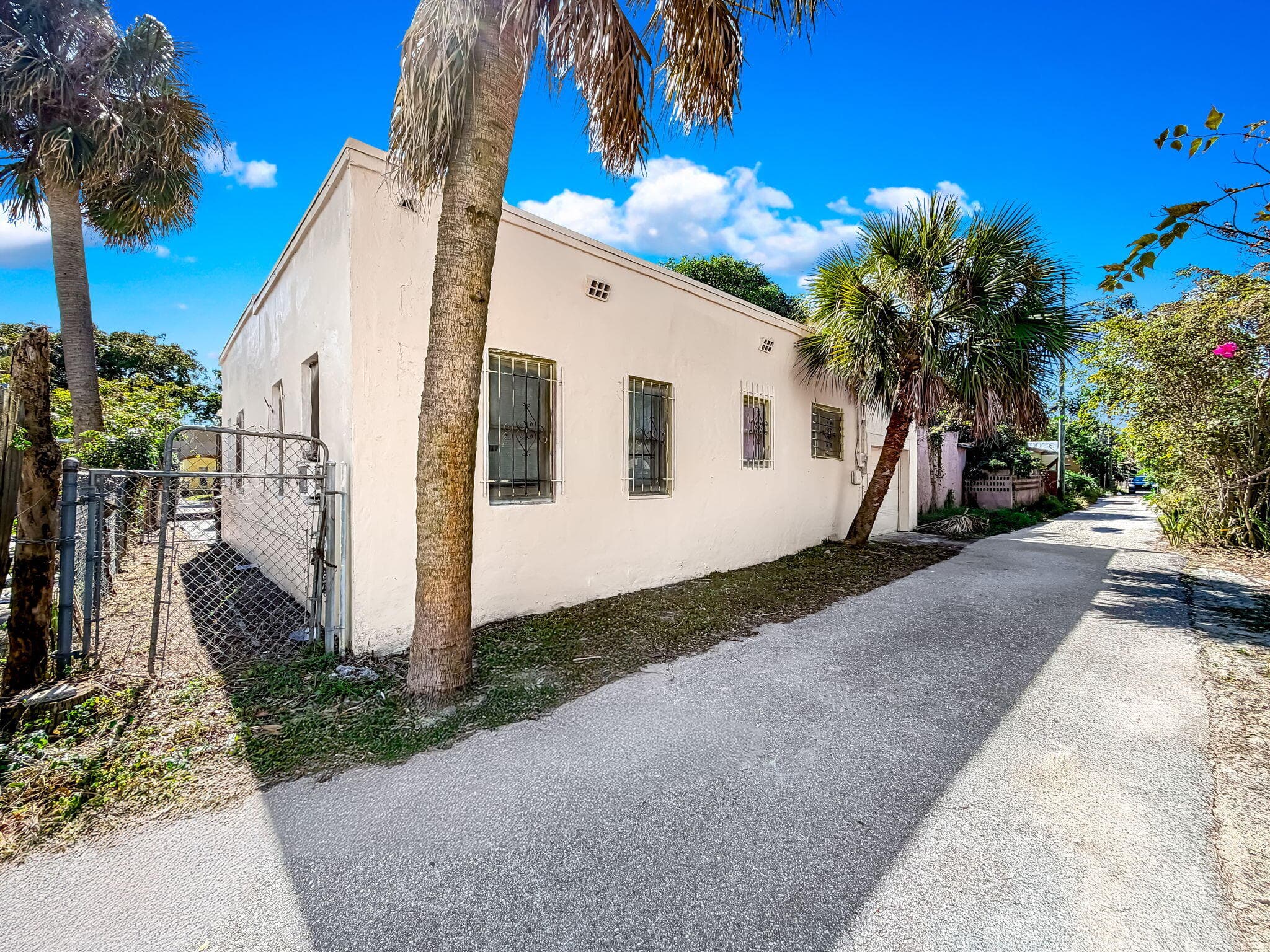 619 30th Street, West Palm Beach, FL 33407 — photo 56 of 57