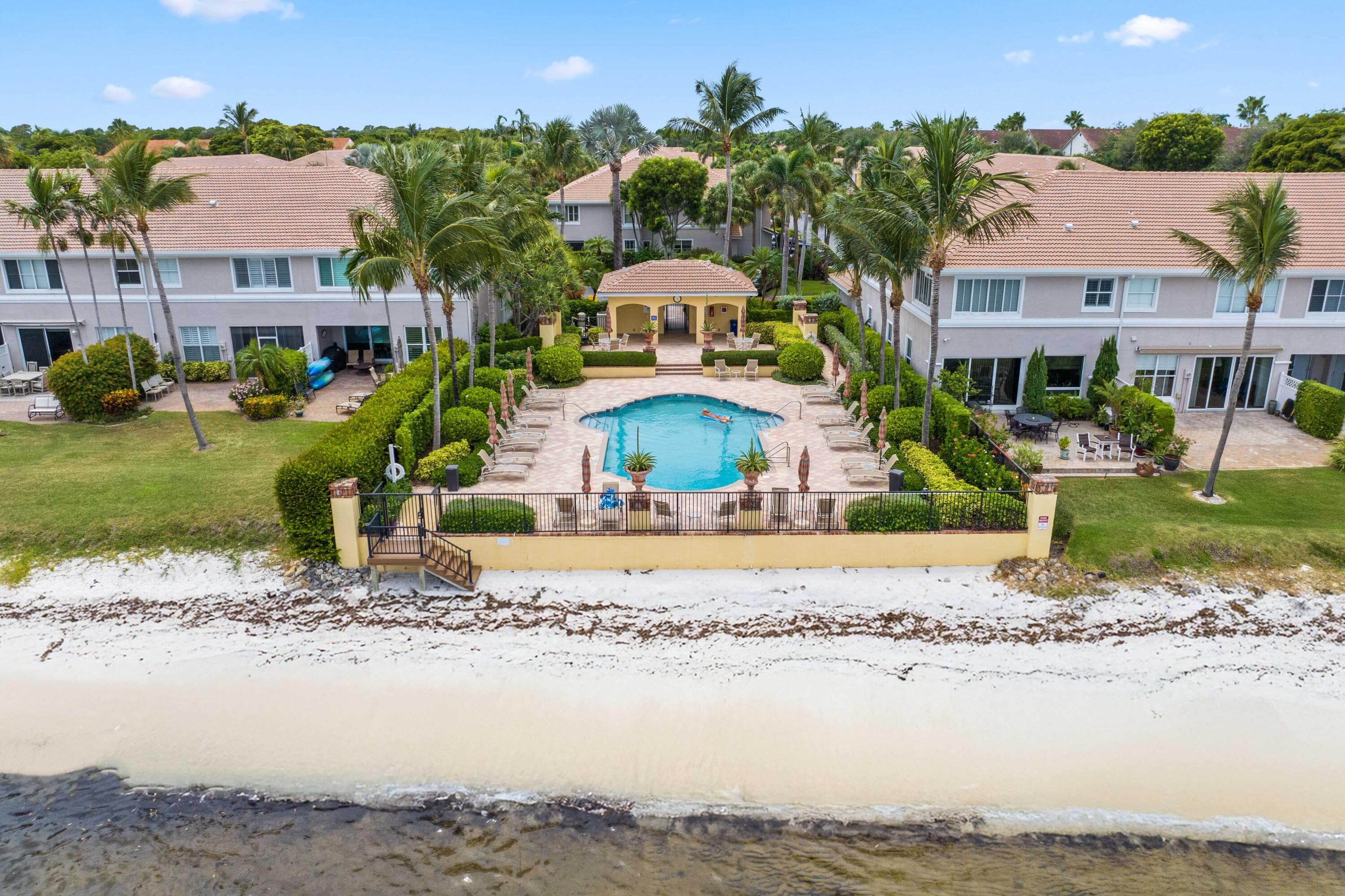 132 Las Brisas Circle, Hypoluxo, FL 33462 — photo 35 of 37