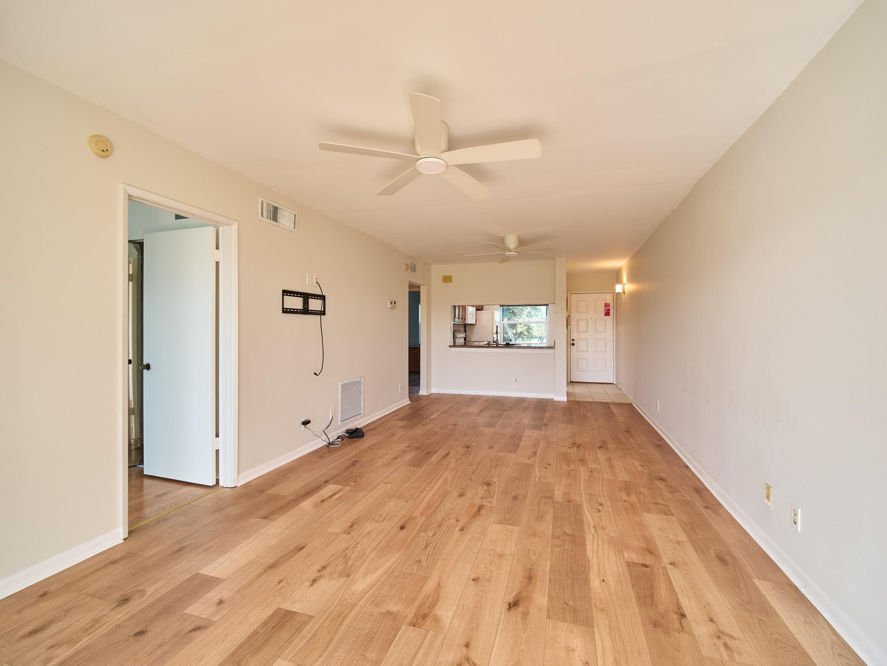 12790 Briarlake Drive 204, Palm Beach Gardens, FL 33418 — photo 9 of 42