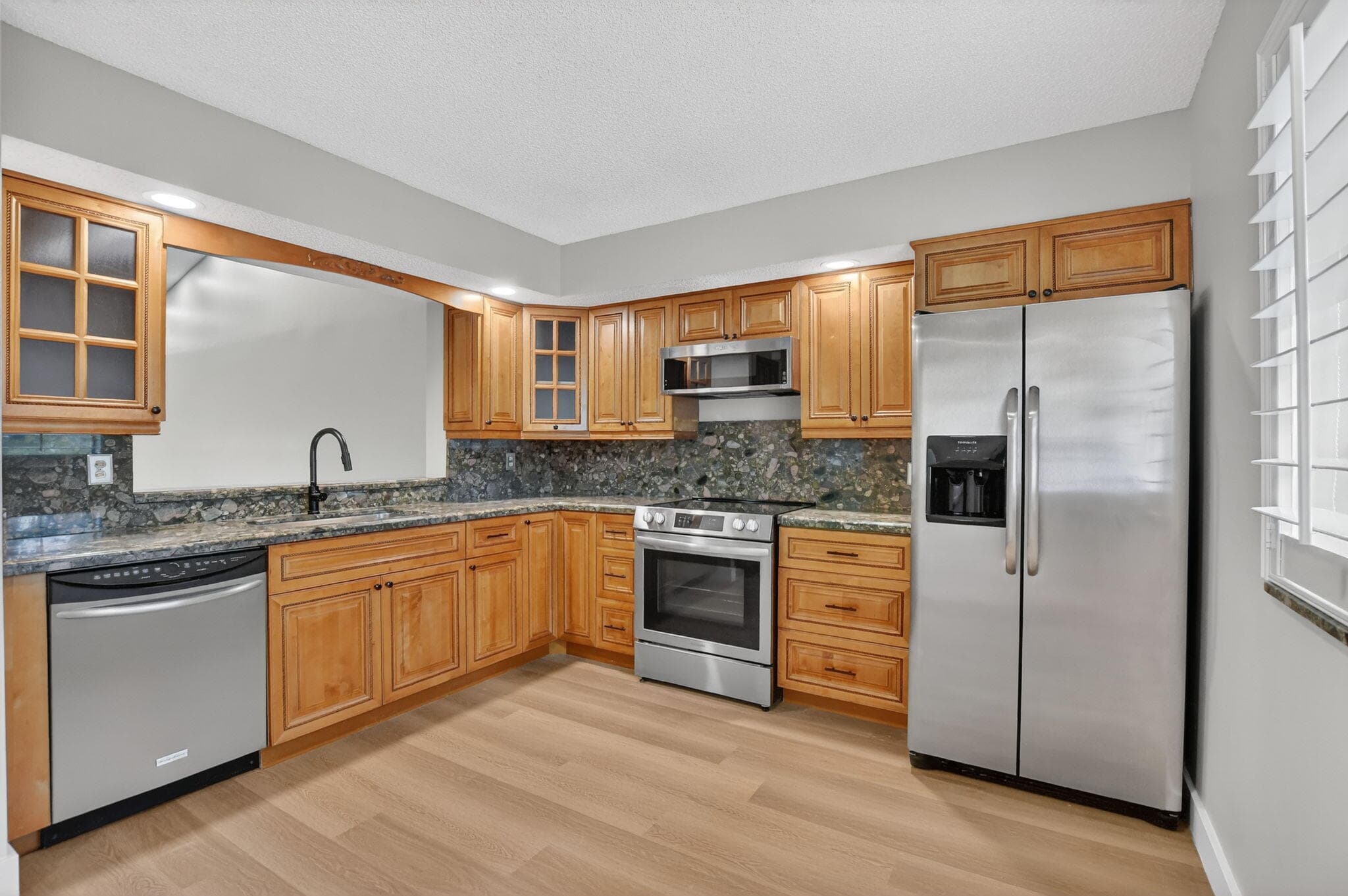 7818 La Mirada Drive 7818, Boca Raton, FL 33433 — photo 5 of 45