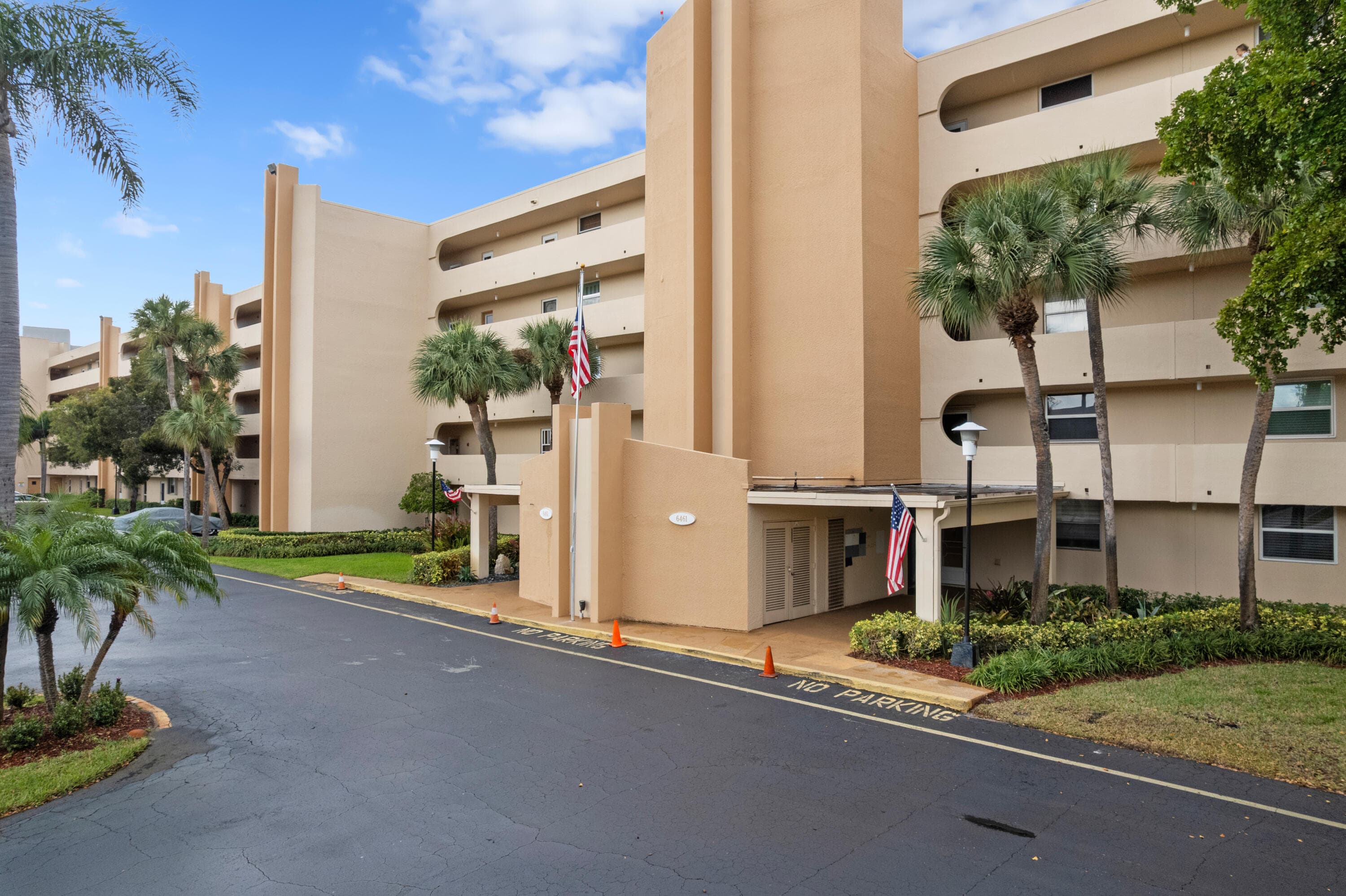 6461 NW 2nd Avenue 415, Boca Raton, FL 33487 — photo 1 of 25