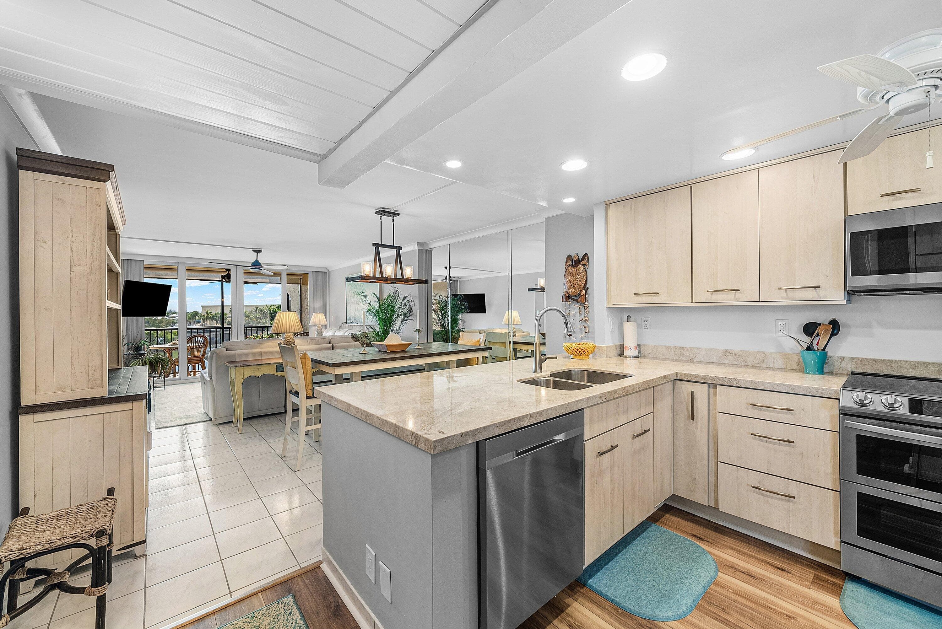 7 Royal Palm Way 507, Boca Raton, FL 33432 — photo 6 of 47