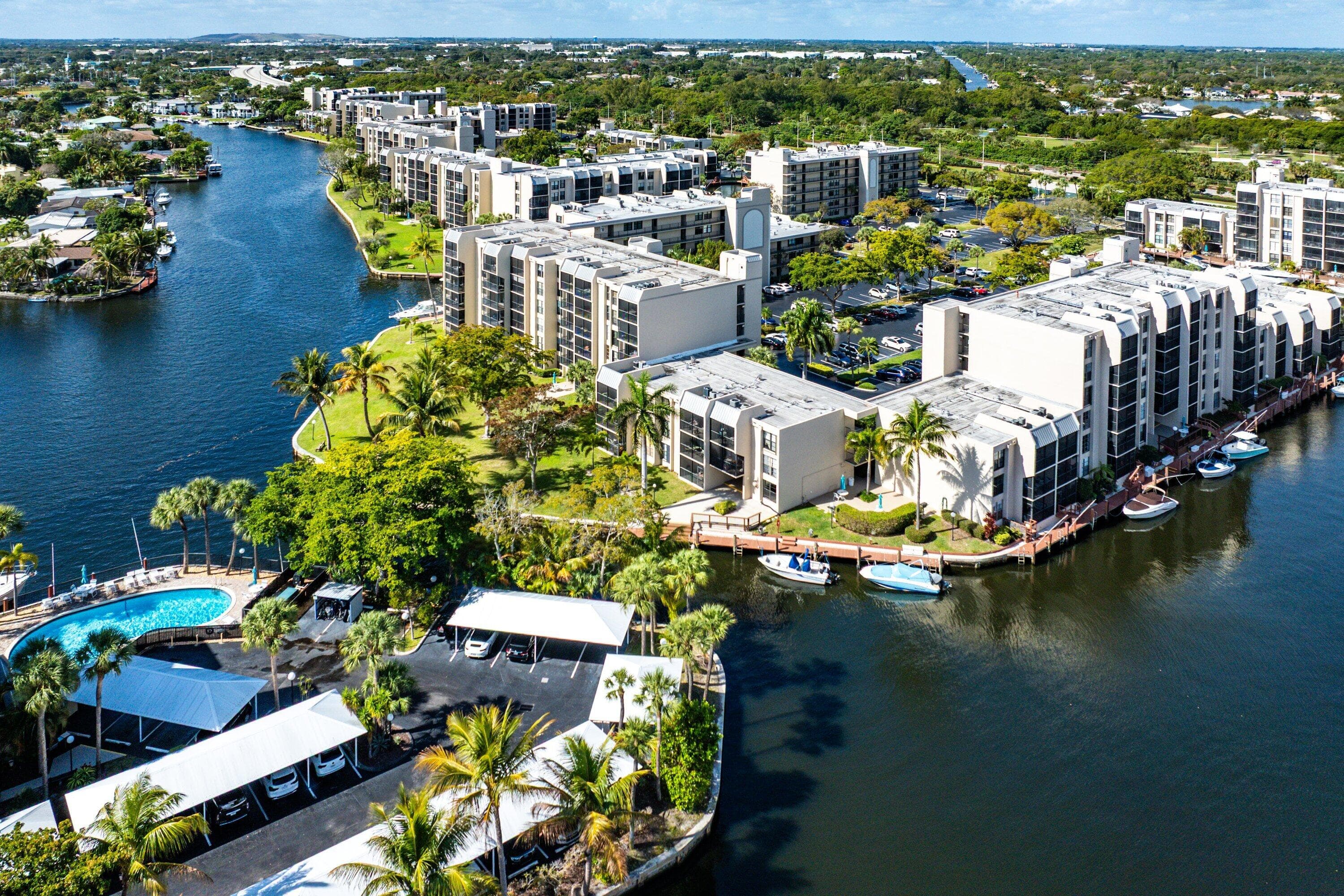 7 Royal Palm Way 507, Boca Raton, FL 33432 — photo 46 of 47