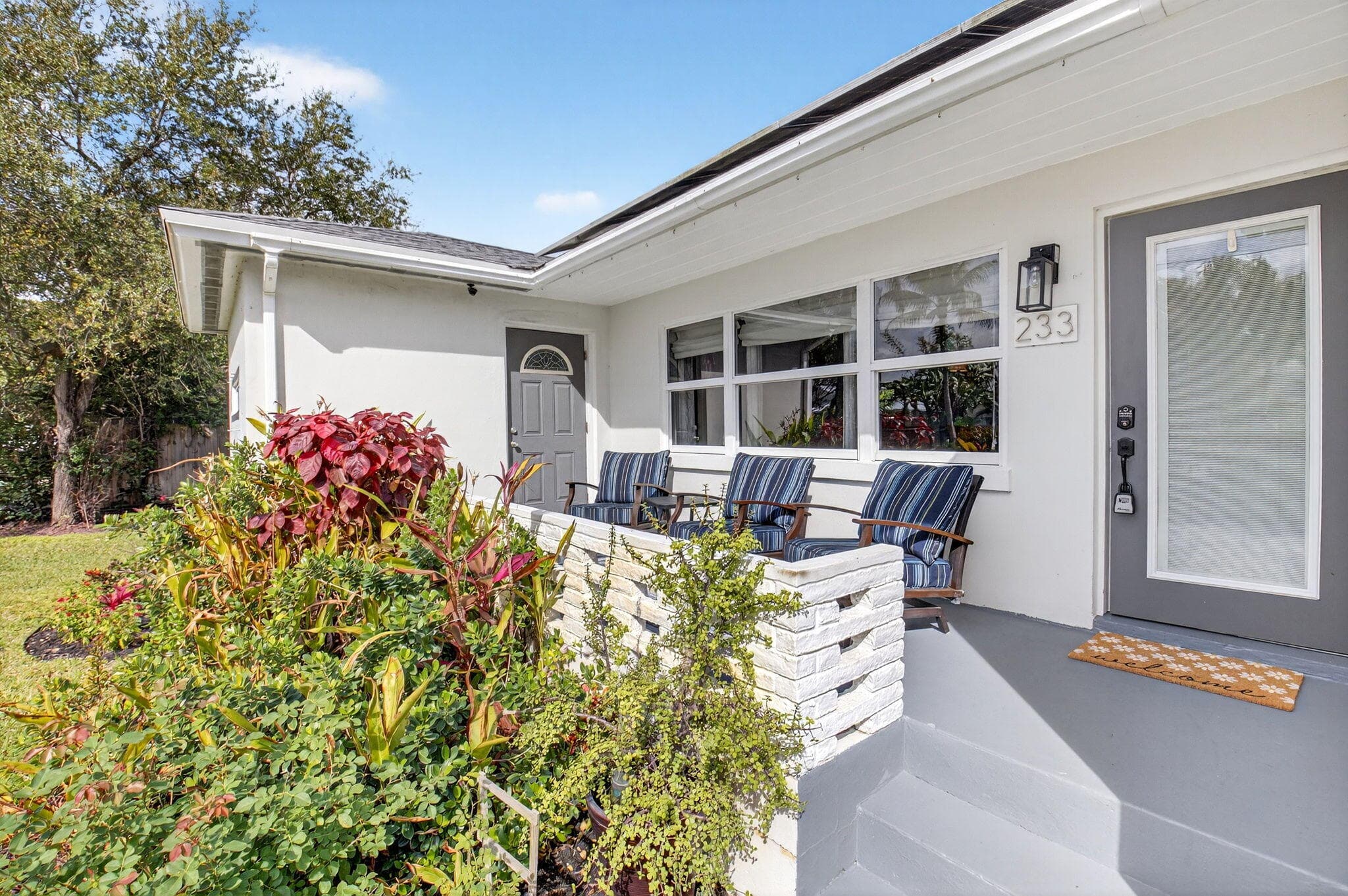 233 NE 12th Street NE, Delray Beach, FL 33444 — photo 10 of 55