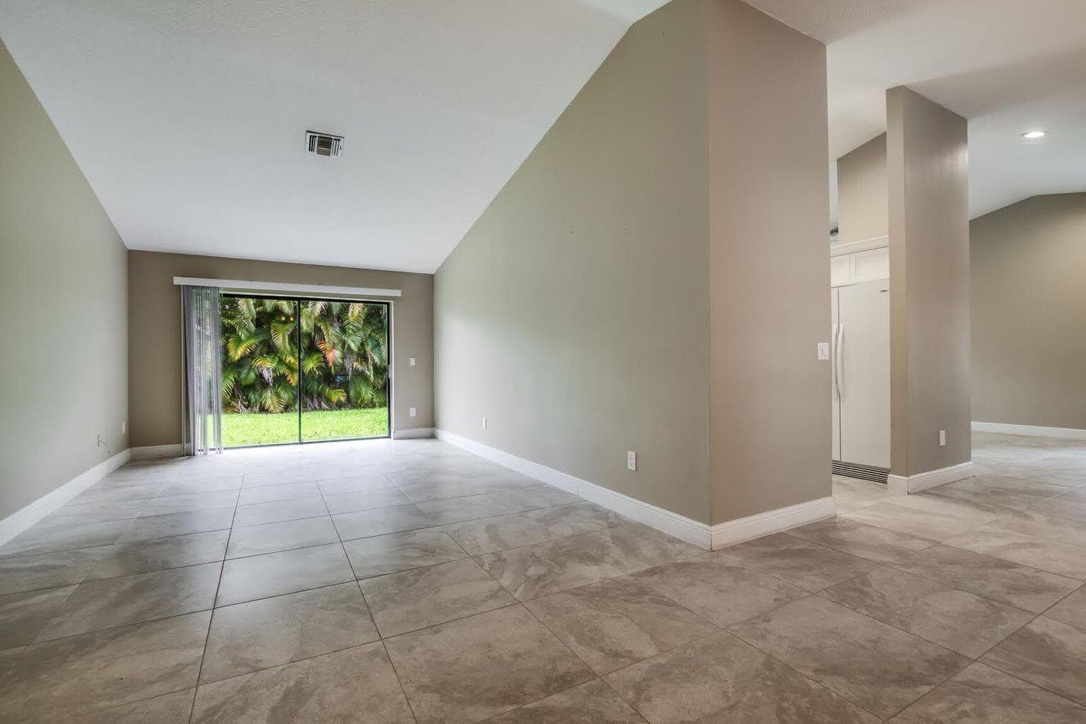 2713 Yarmouth Drive, Wellington, FL 33414 — photo 8 of 17