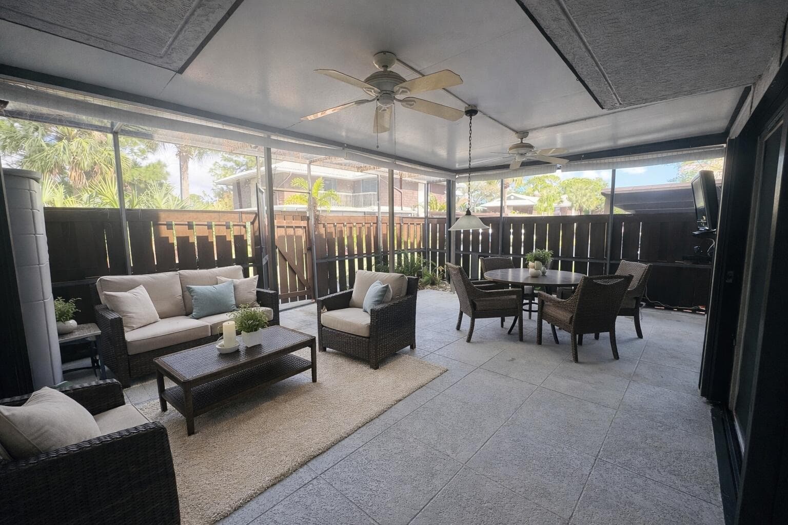 604 SE Castle Court D, Port St. Lucie, FL 34952 — photo 10 of 25
