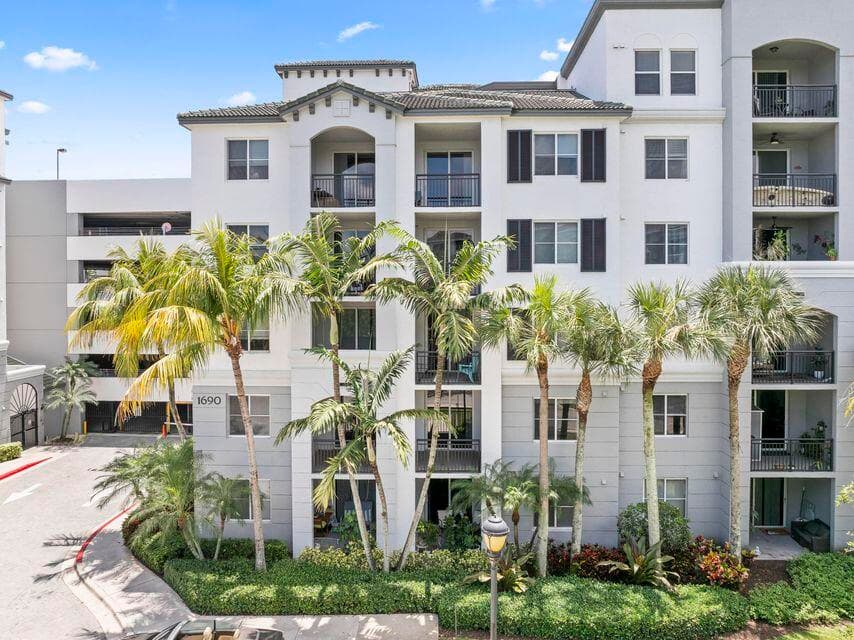 1660 Renaissance Commons Boulevard 2407, Boynton Beach, FL 33426 — photo 14 of 55
