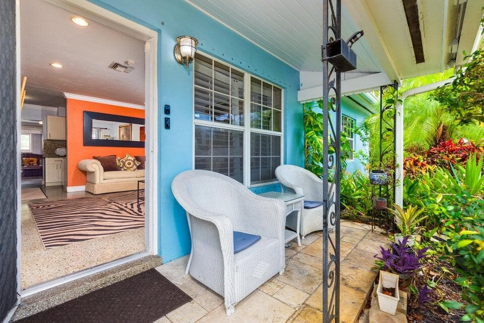 145 SE 3rd Avenue, Boynton Beach, FL 33435 — photo 2 of 31