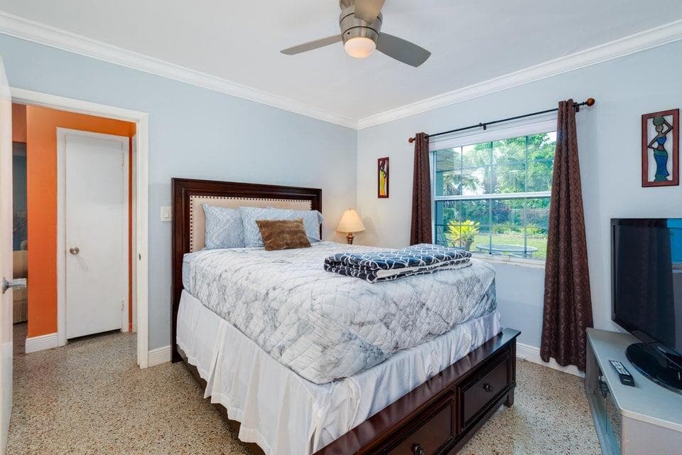 145 SE 3rd Avenue, Boynton Beach, FL 33435 — photo 13 of 31