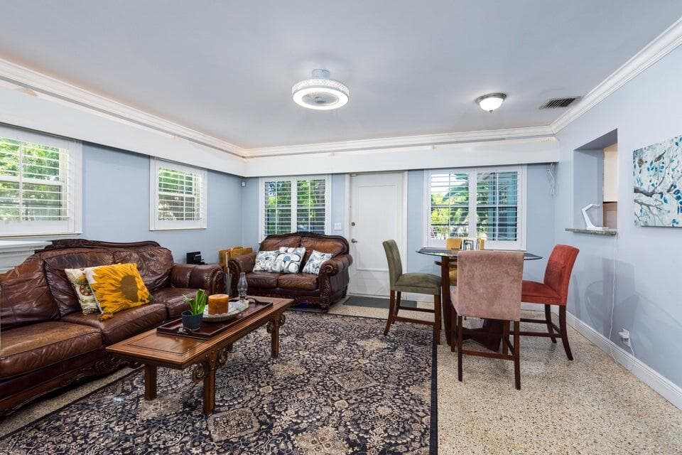 145 SE 3rd Avenue, Boynton Beach, FL 33435 — photo 17 of 31