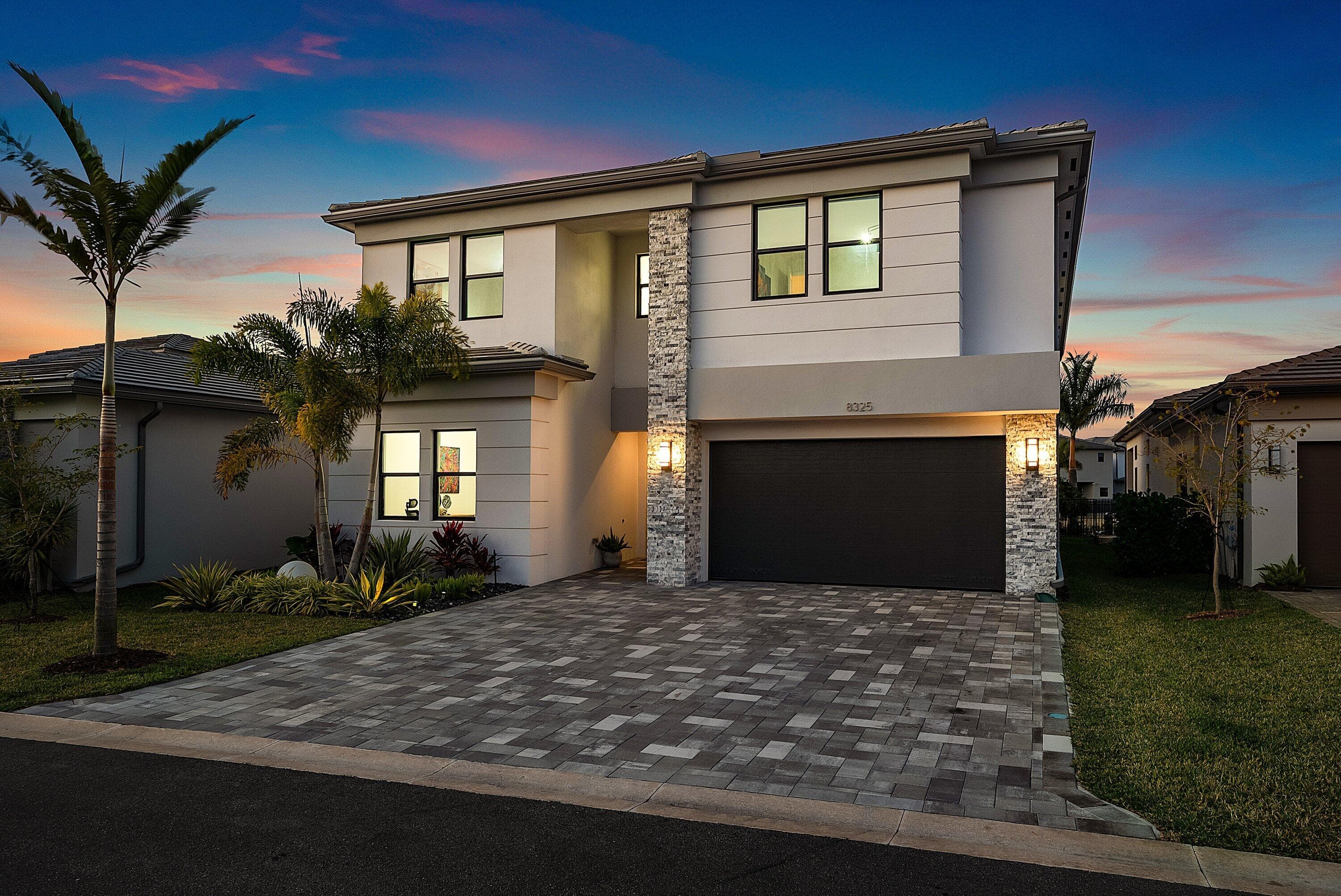 8325 Royal County Down Road, Boca Raton, FL 33434 — photo 1 of 115