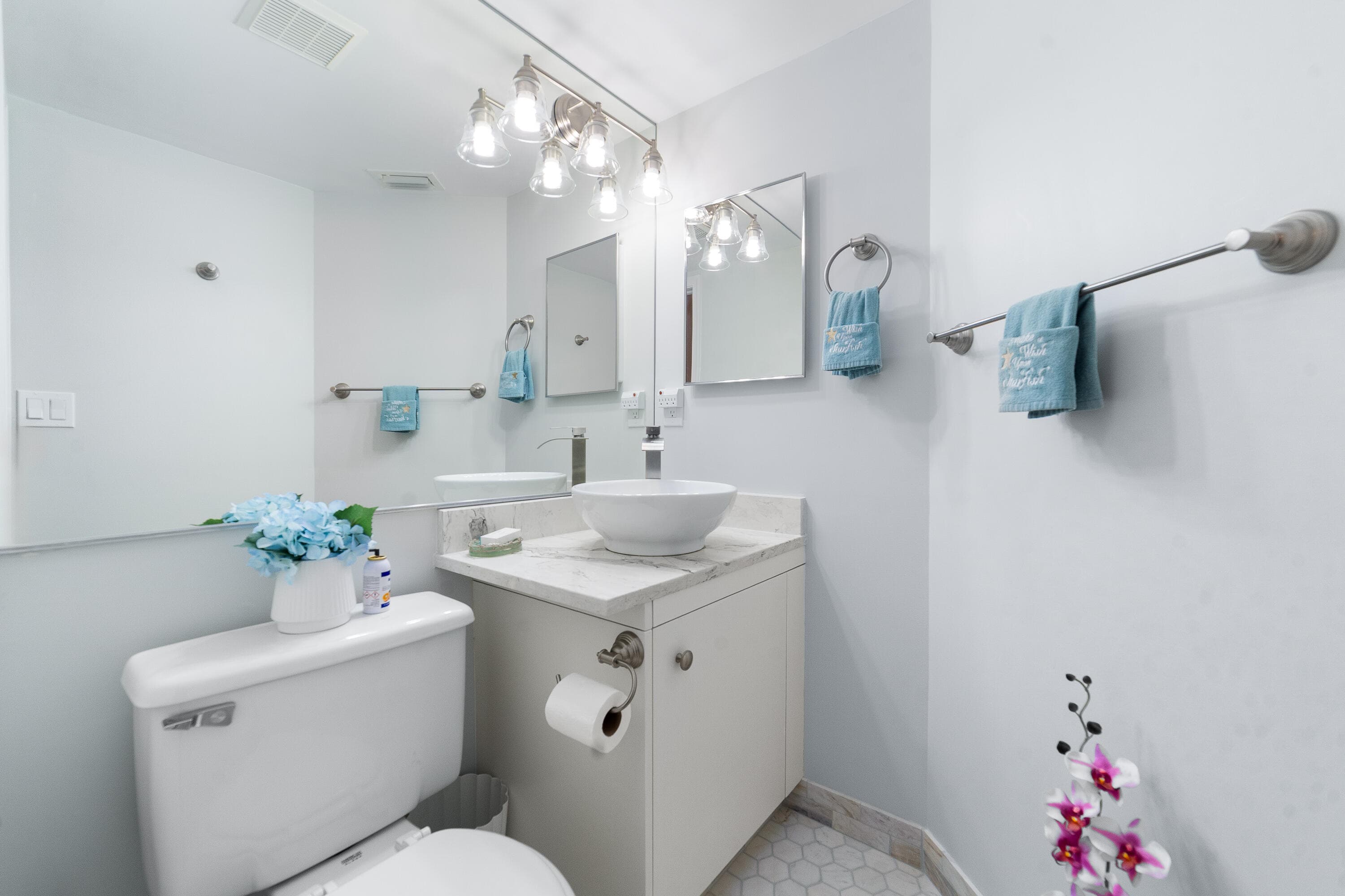 841 SW South River Drive 205, Stuart, FL 34997 — photo 19 of 39