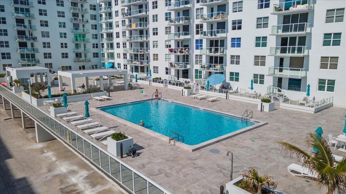 3450 S Ocean Boulevard 812, Palm Beach, FL 33480 — photo 8 of 28