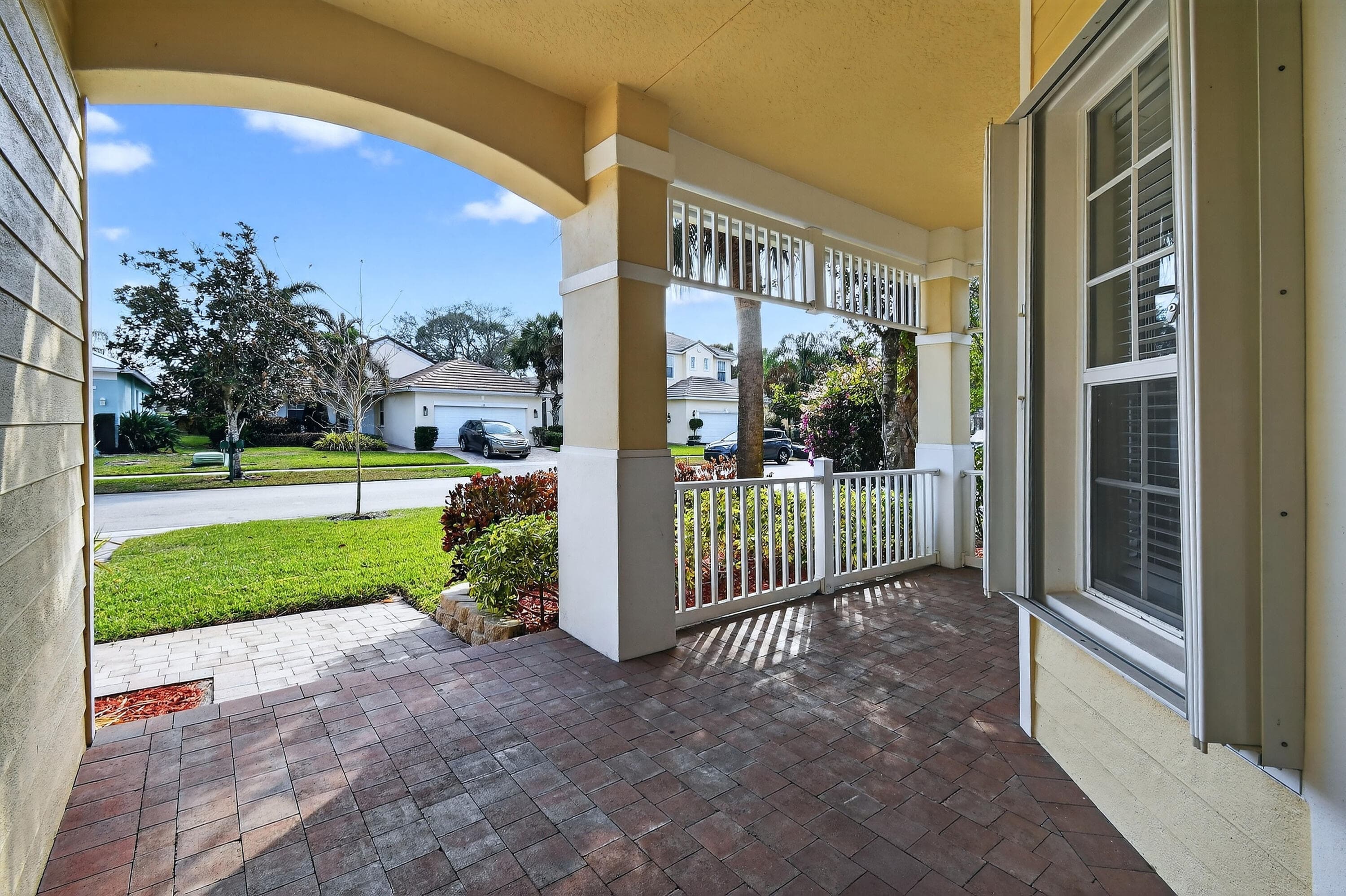 120 NW Willow Grove Avenue, Port St. Lucie, FL 34986 — photo 10 of 92