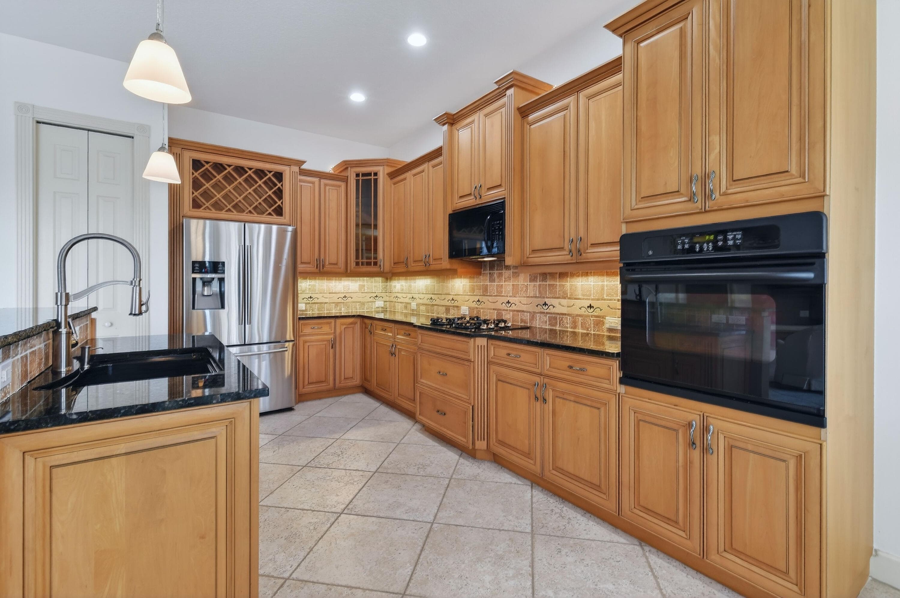 120 NW Willow Grove Avenue, Port St. Lucie, FL 34986 — photo 41 of 92