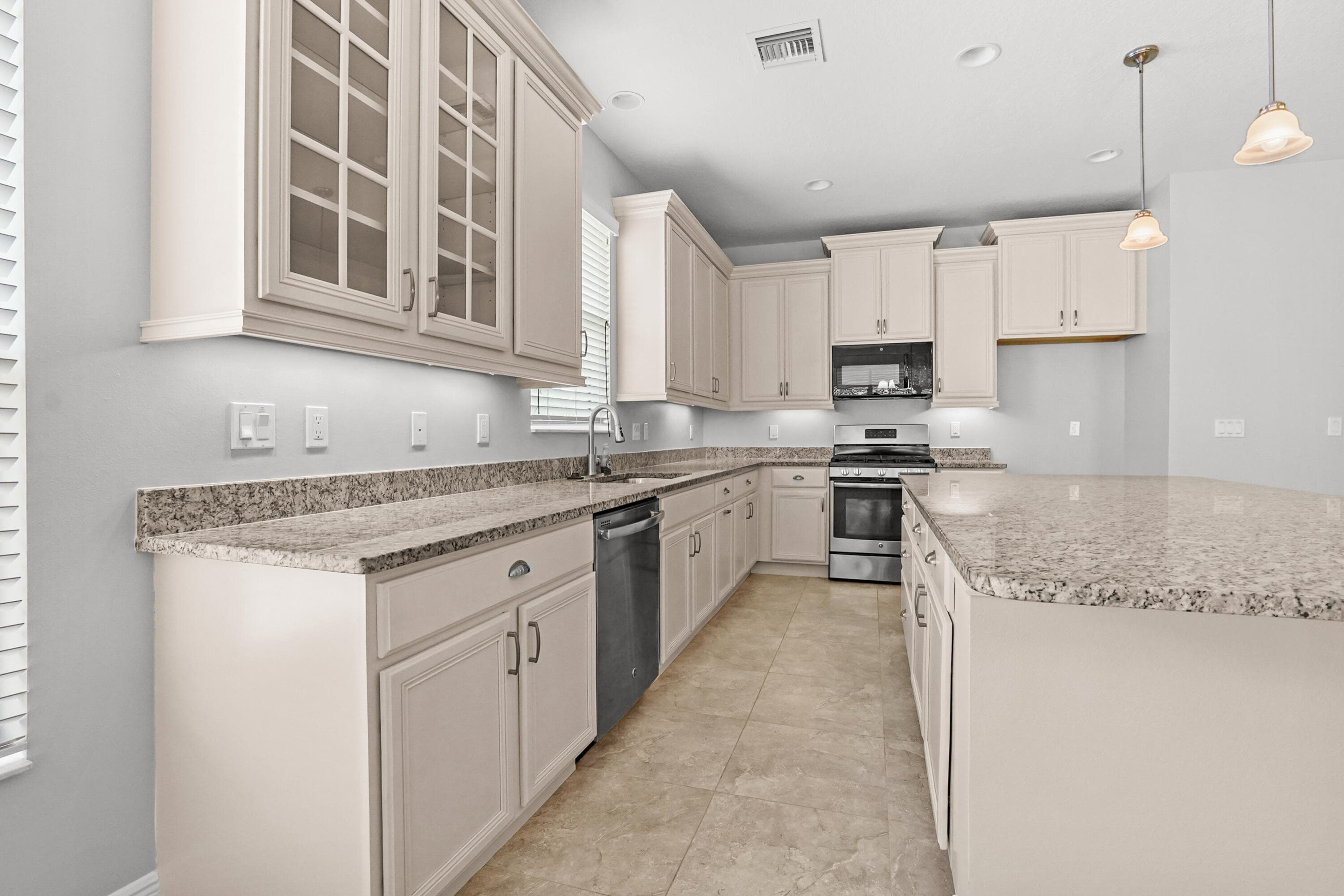 10139 SW Cypress Wood Court, Port St. Lucie, FL 34987 — photo 5 of 33