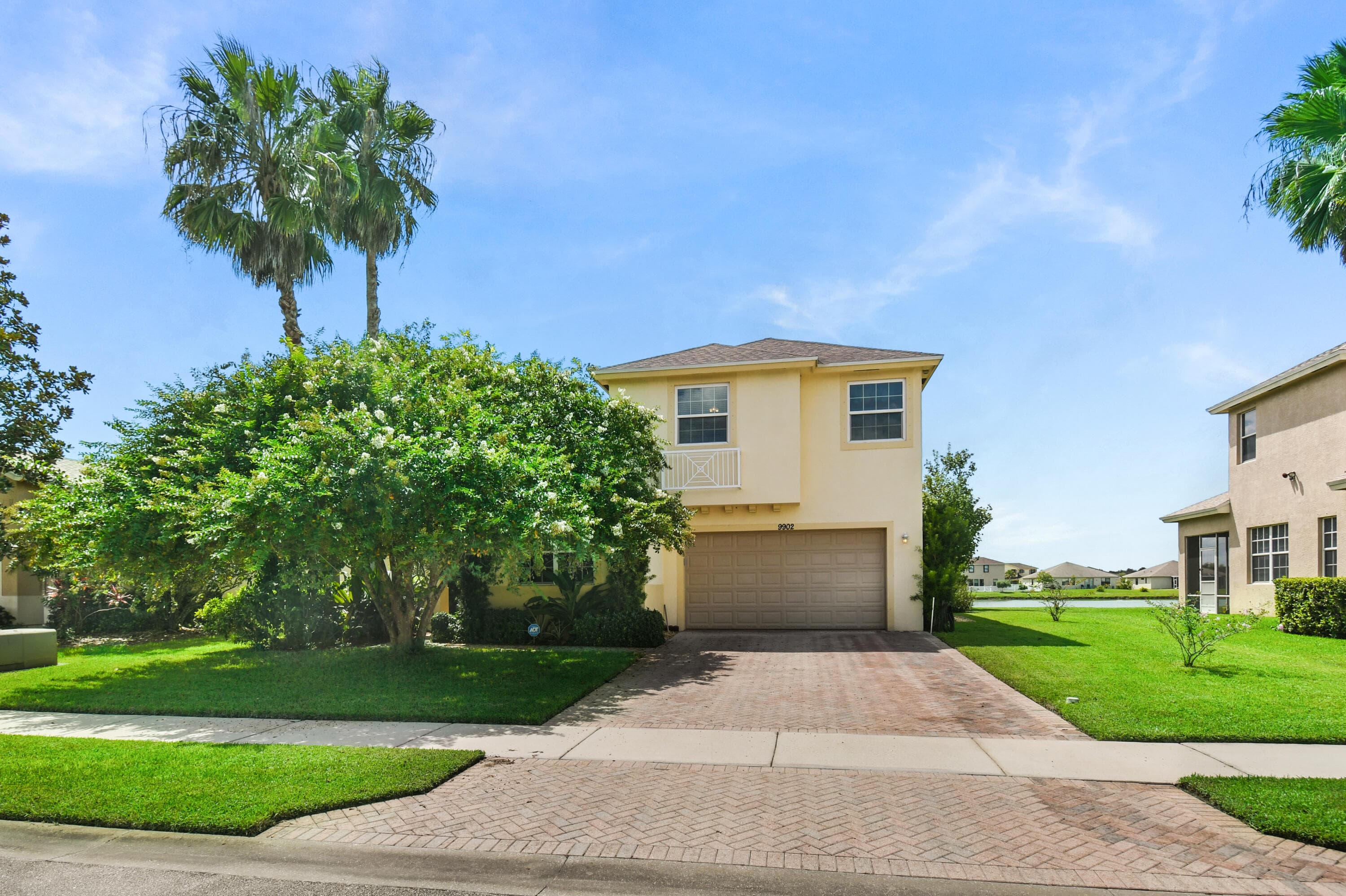 9902 E Verona Circle Circle, Vero Beach, FL 32966 — photo 1 of 42