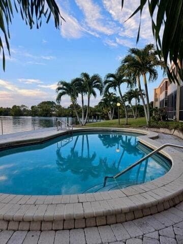 630 Southwind Circle 6, North Palm Beach, FL 33408 — photo 3 of 5