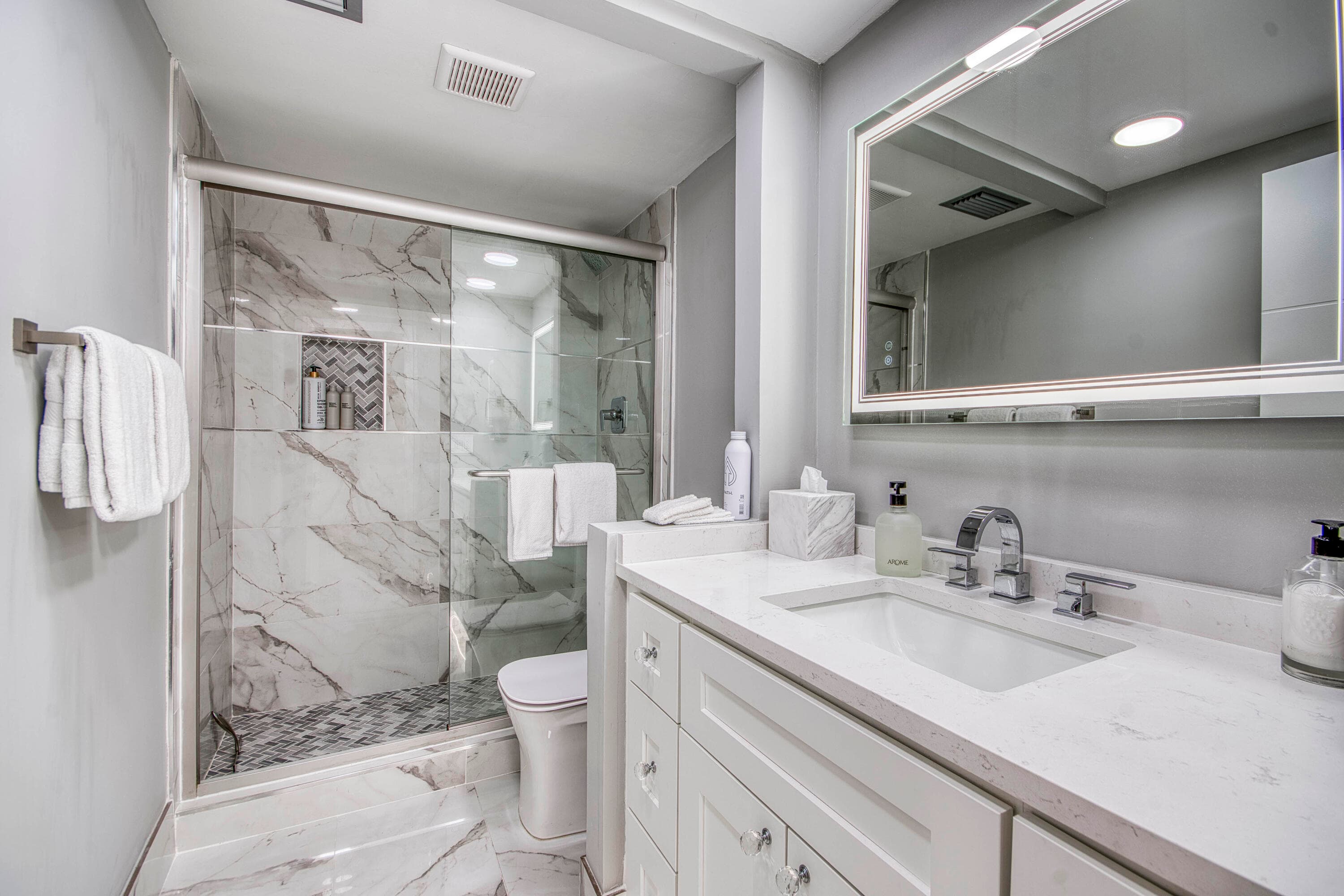 2800 N Ocean Drive B-15d, Singer Island, FL 33404 — photo 15 of 19