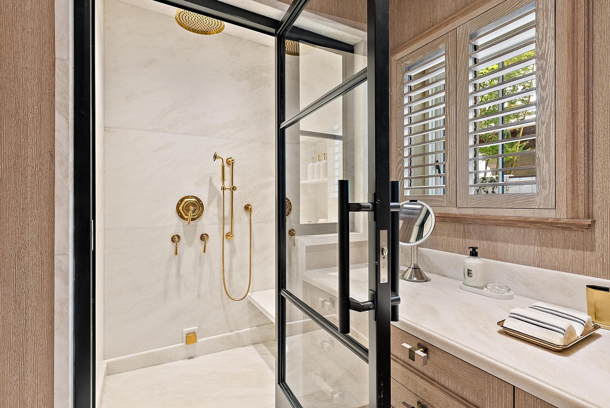 236 Phipps Plaza 101, Palm Beach, FL 33480 — photo 21 of 25