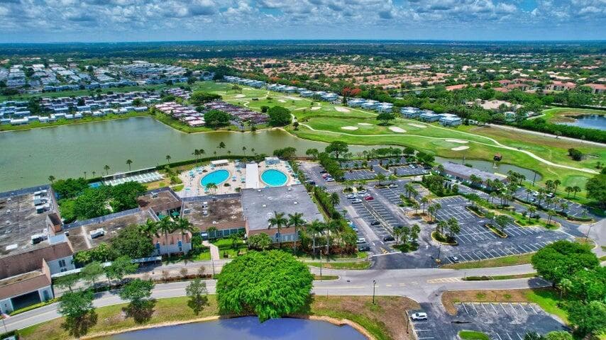 657 Brittany N, Delray Beach, FL 33446 — photo 37 of 41