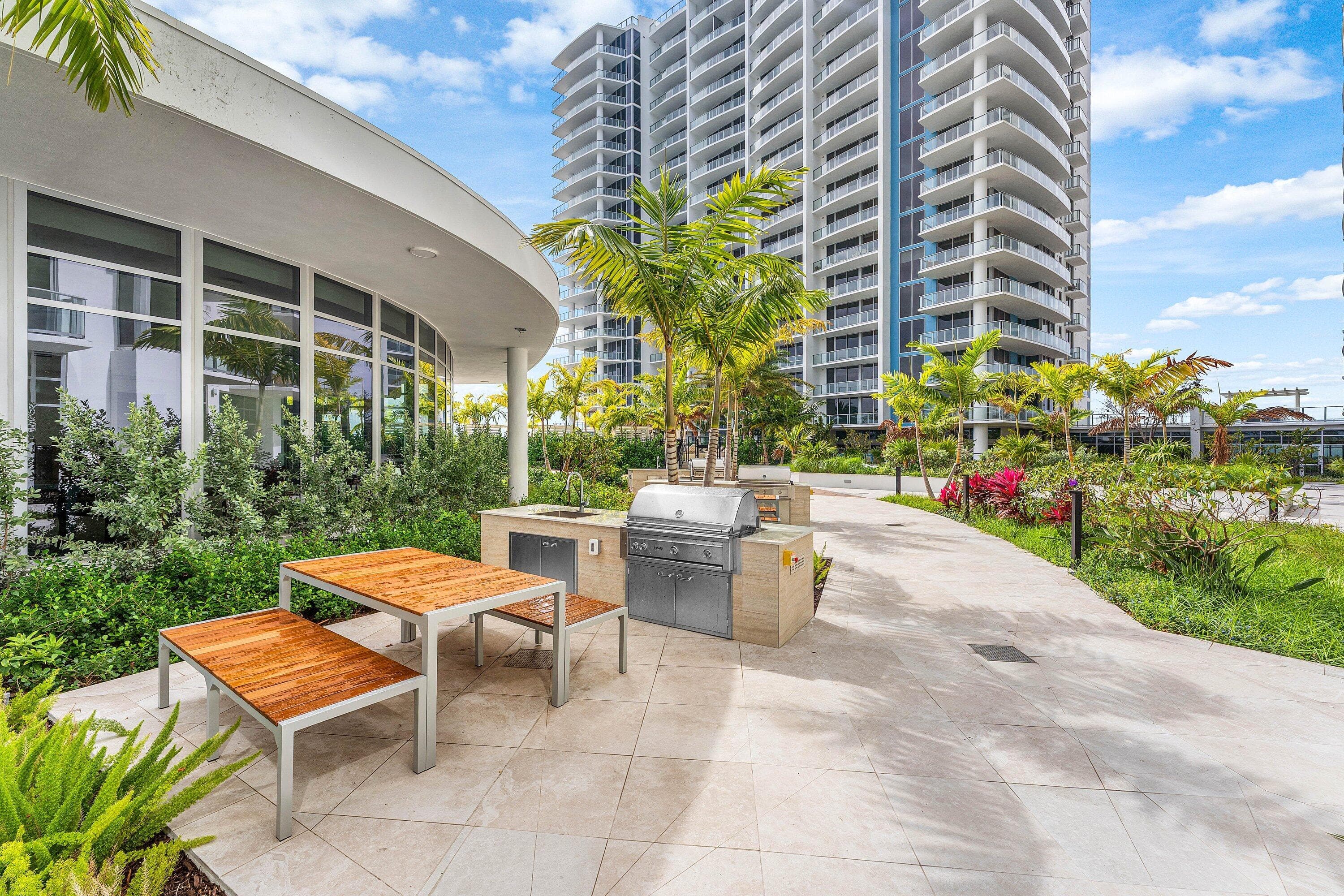 220 Lake Shore Drive 2202, Lake Park, FL 33403 — photo 31 of 43