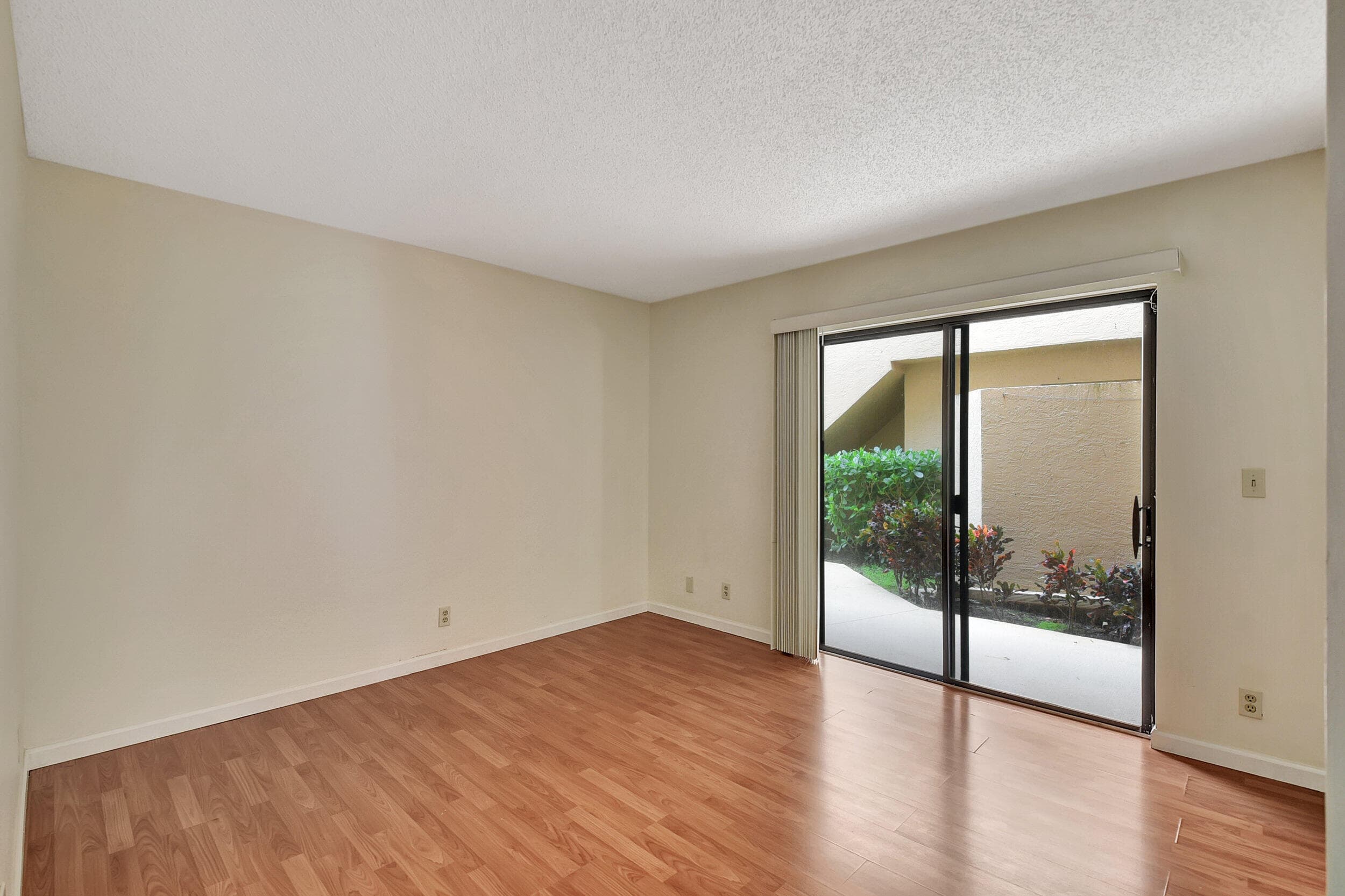 17396 Boca Club Boulevard 104, Boca Raton, FL 33487 — photo 21 of 40