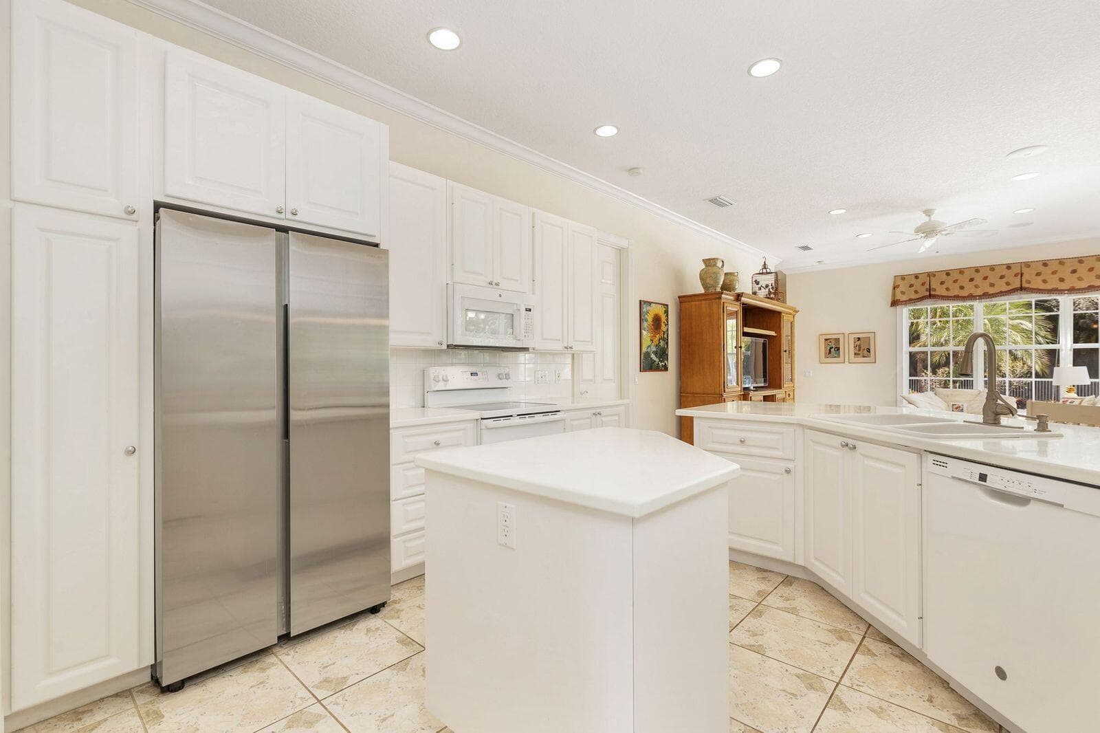 1910 Breakers Pointe Way, West Palm Beach, FL 33411 — photo 14 of 67