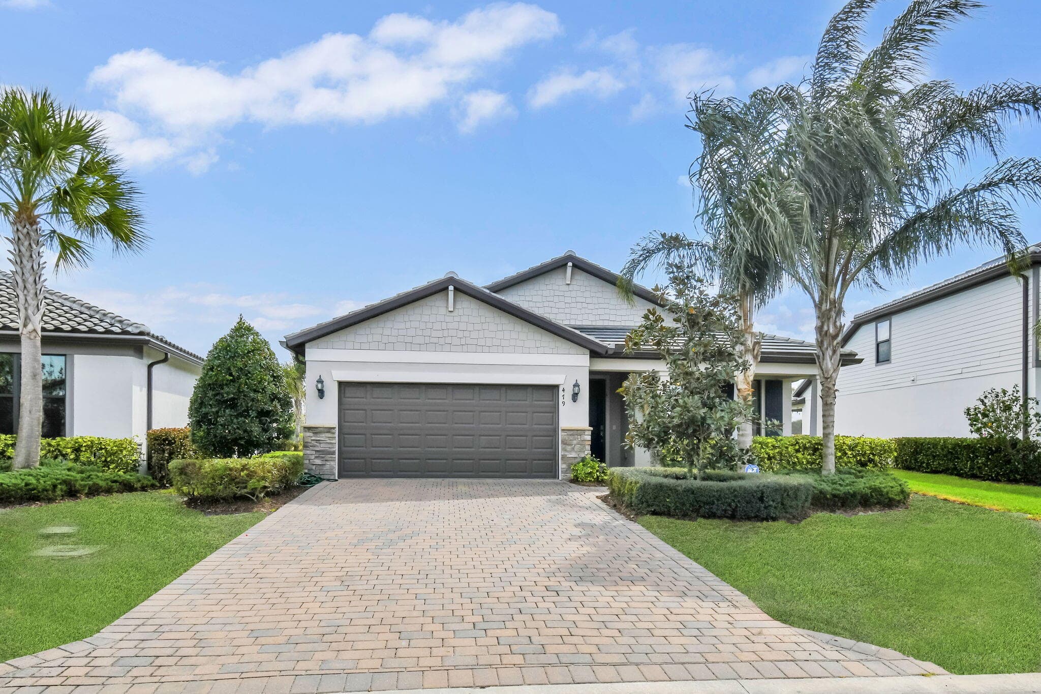 479 SE Vallarta Drive, Port St. Lucie, FL 34984 — photo 2 of 47