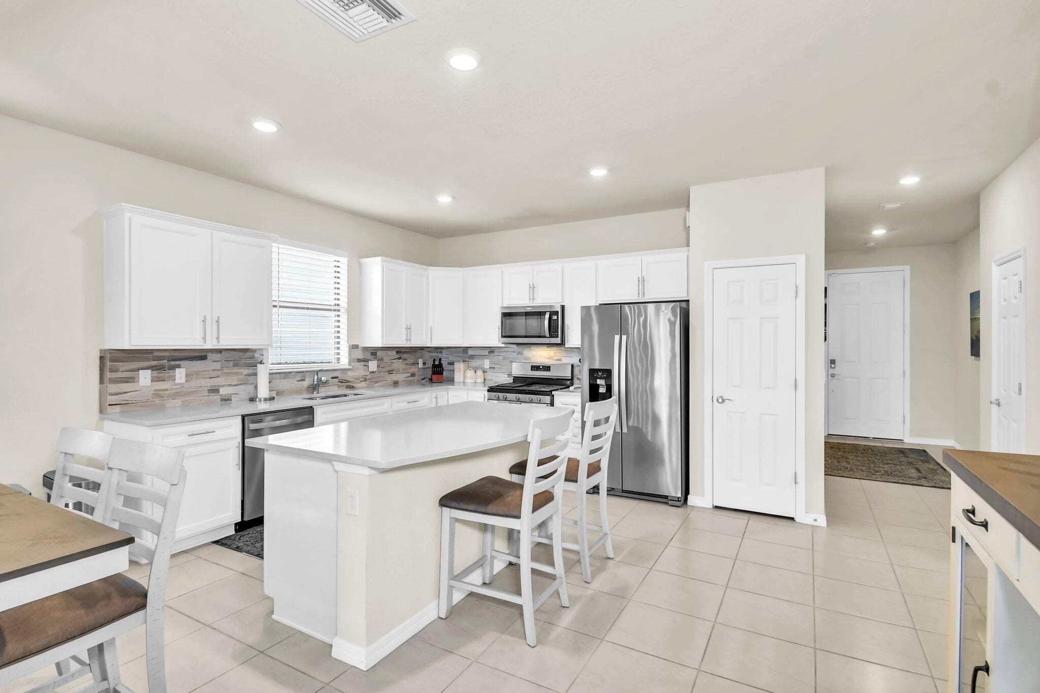 479 SE Vallarta Drive, Port St. Lucie, FL 34984 — photo 17 of 47