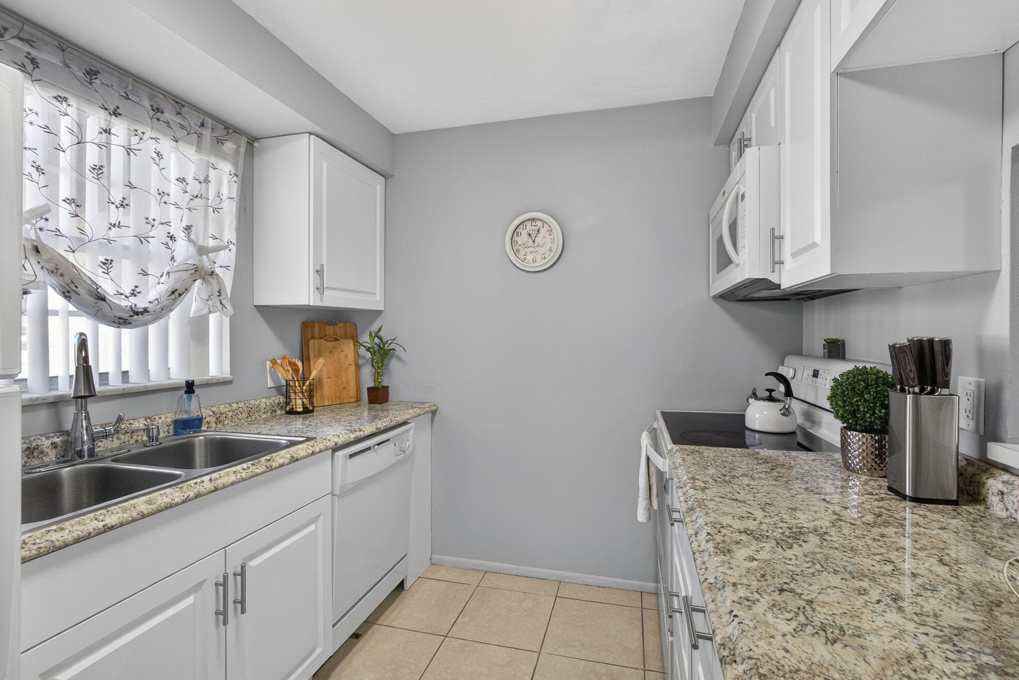 12020 W Greenway Drive 102, Royal Palm Beach, FL 33411 — photo 8 of 59