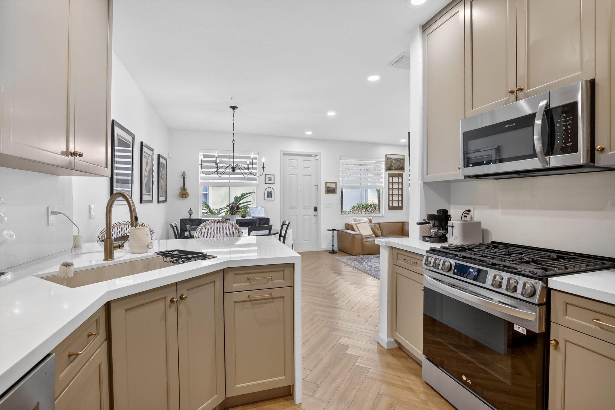 12631 NW 32nd Place, Sunrise, FL 33323 — photo 11 of 80