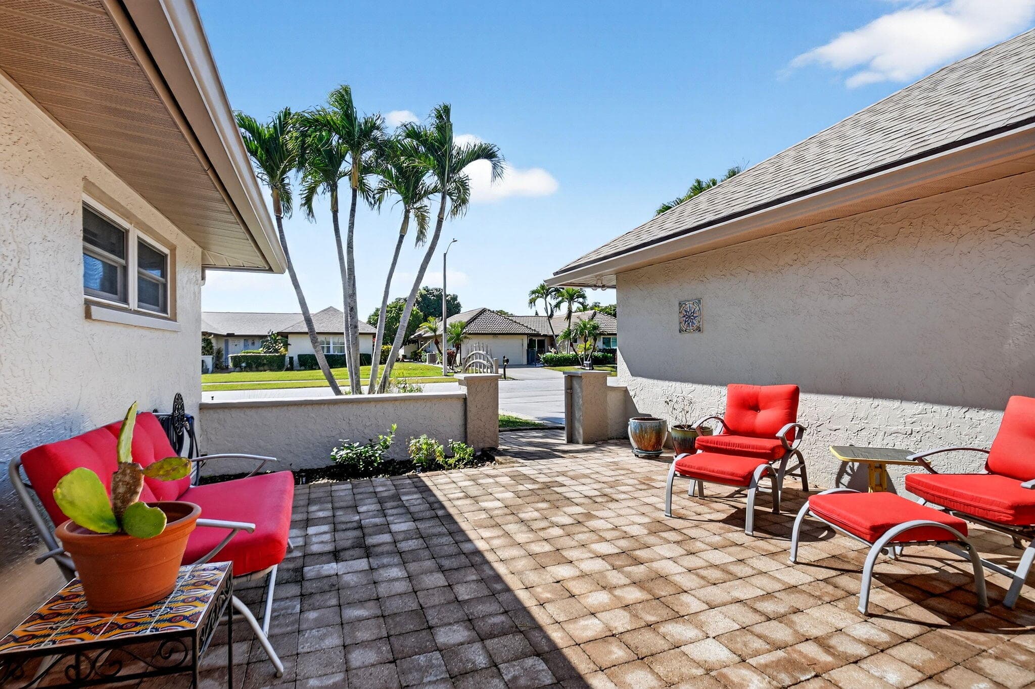 10265 Greentrail Drive N, Boynton Beach, FL 33436 — photo 8 of 70