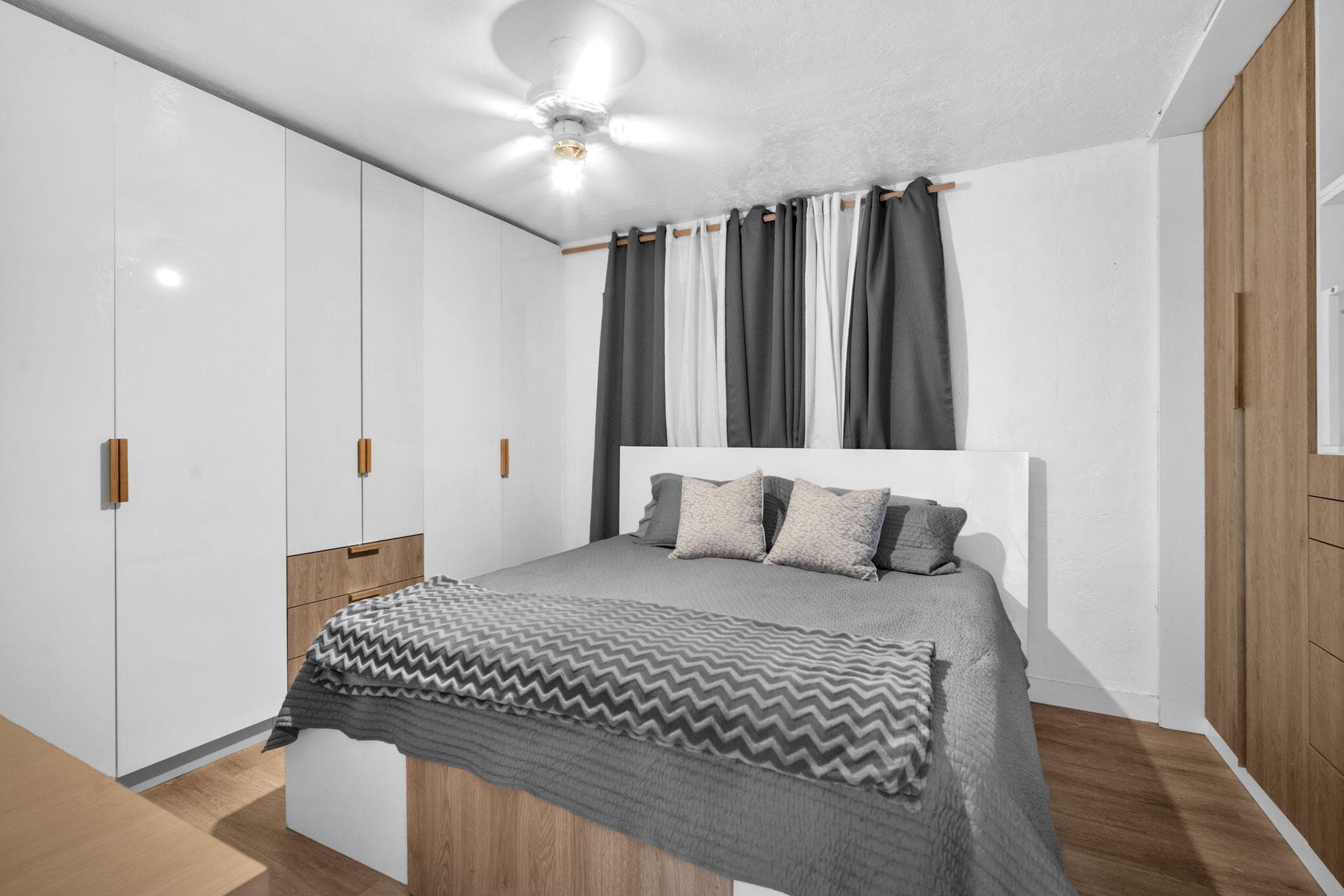 7151 Taft Street, Hollywood, FL 33024 — photo 10 of 32