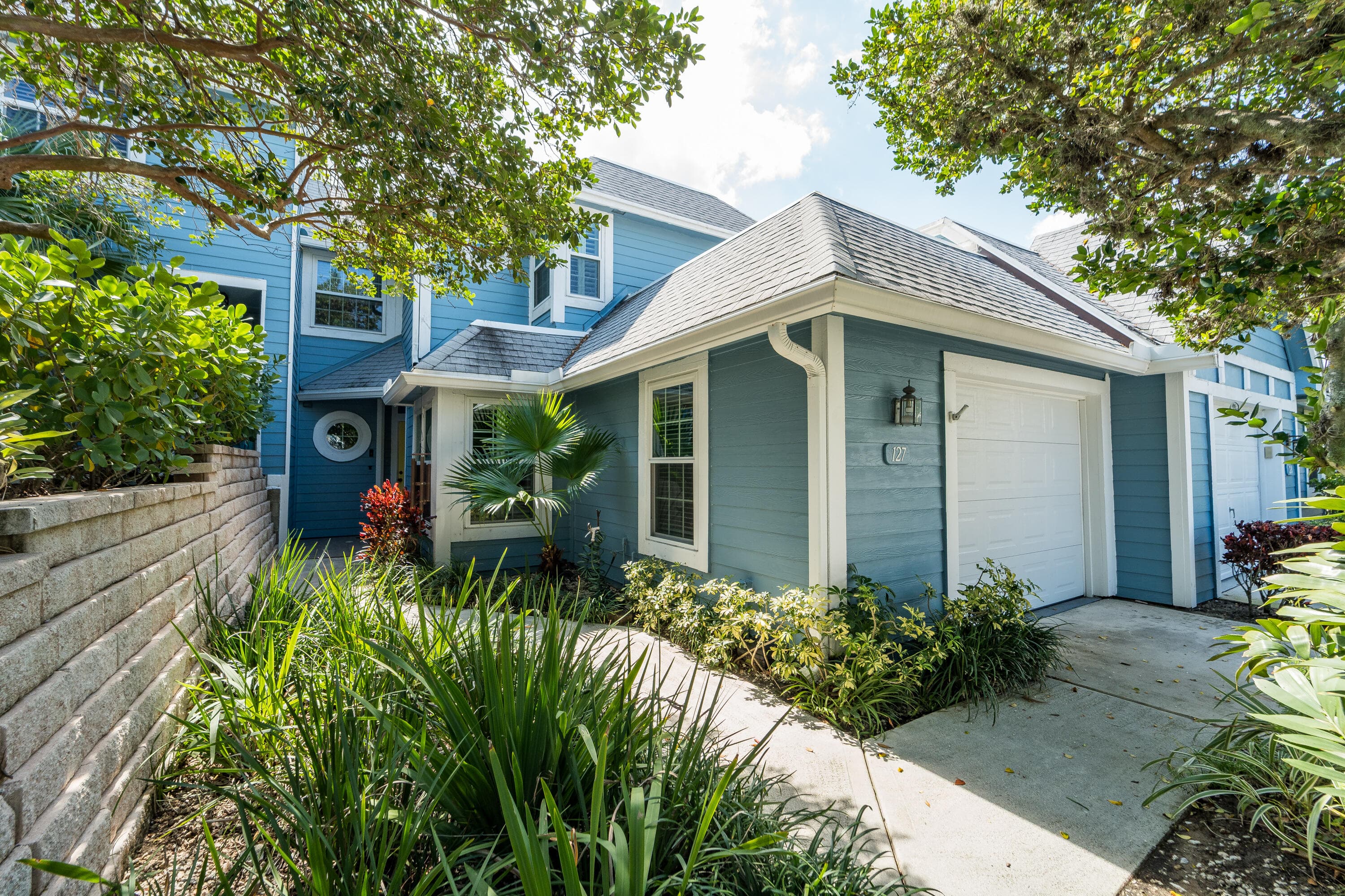 127 Ocean Dunes Circle, Jupiter, FL 33477 — photo 1 of 37